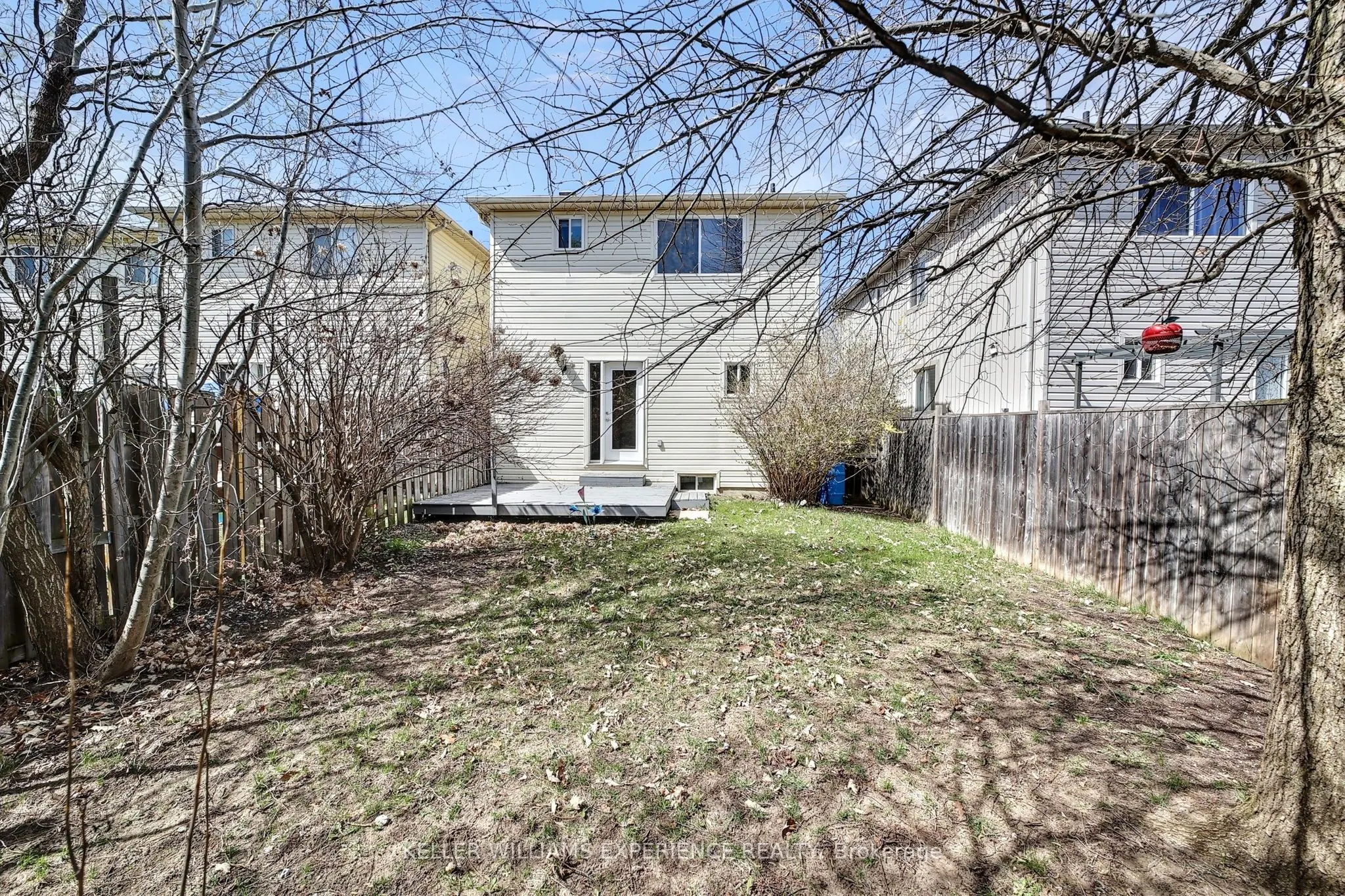 27 Admiral Crescent