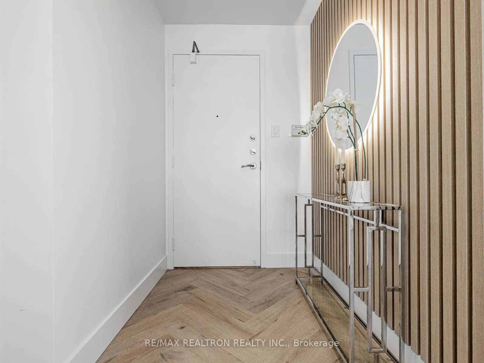 7420 Bathurst Street N, #1611