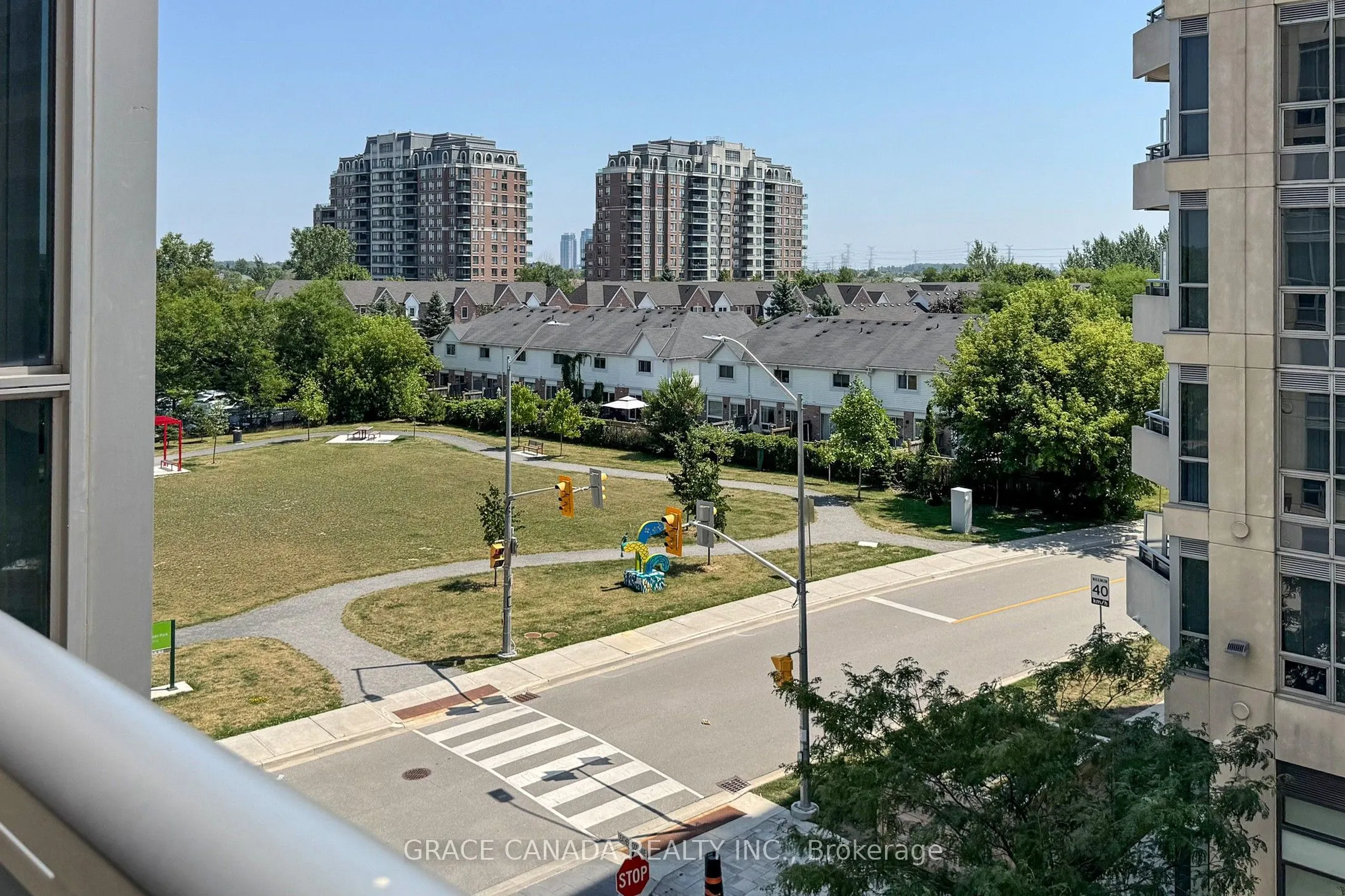 9205 Yonge Street, #409