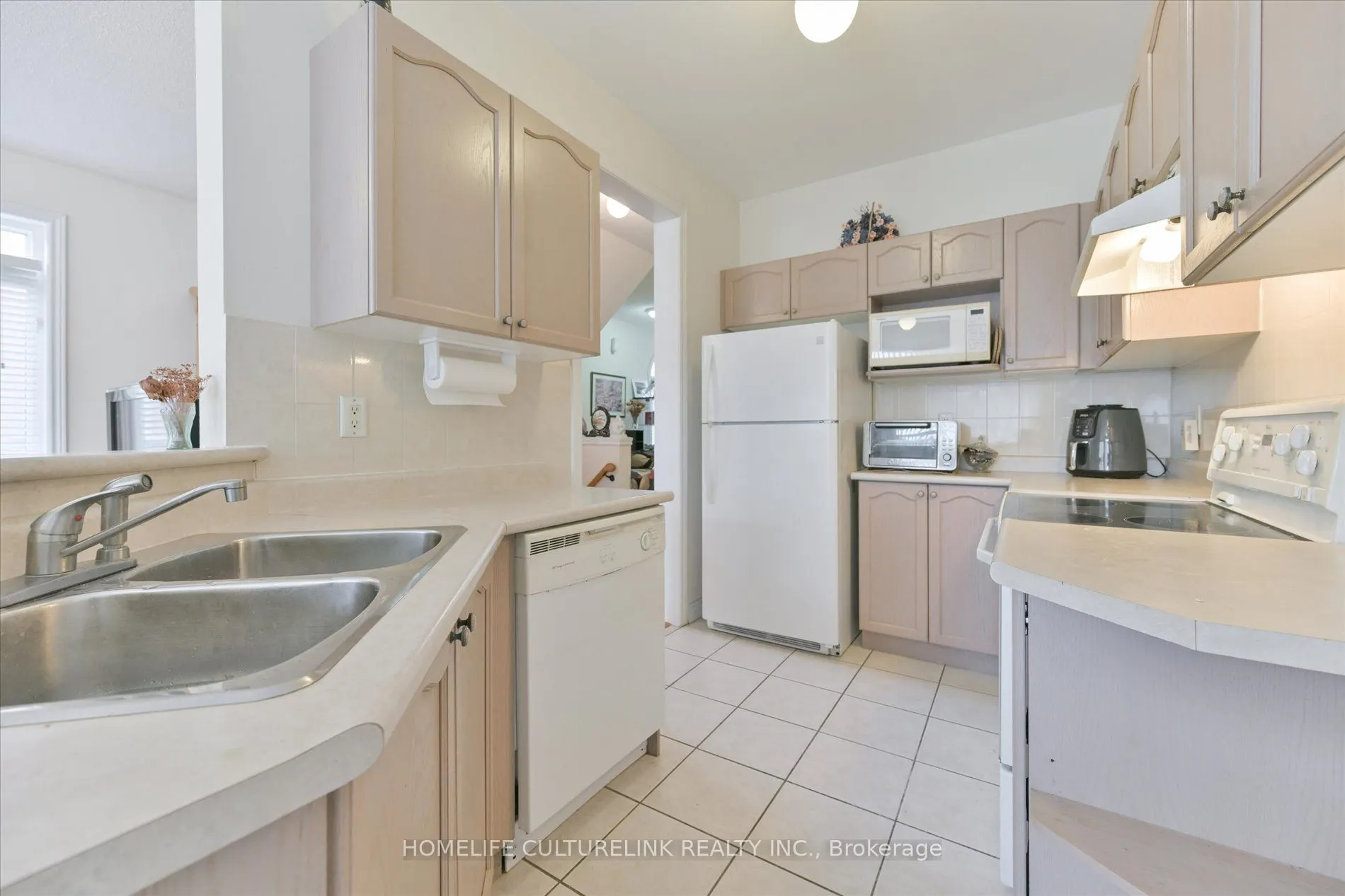 208 Cabernet Road