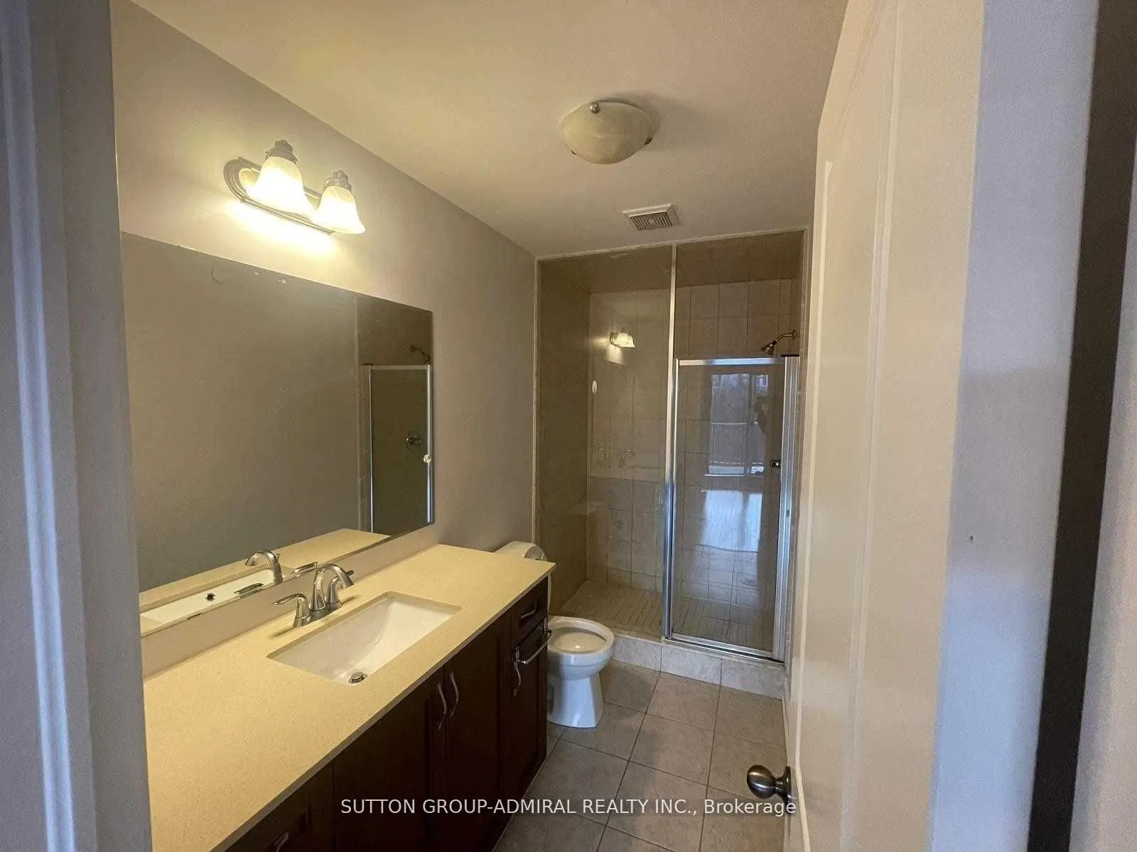 1331 Major Mackenzie Drive, #102