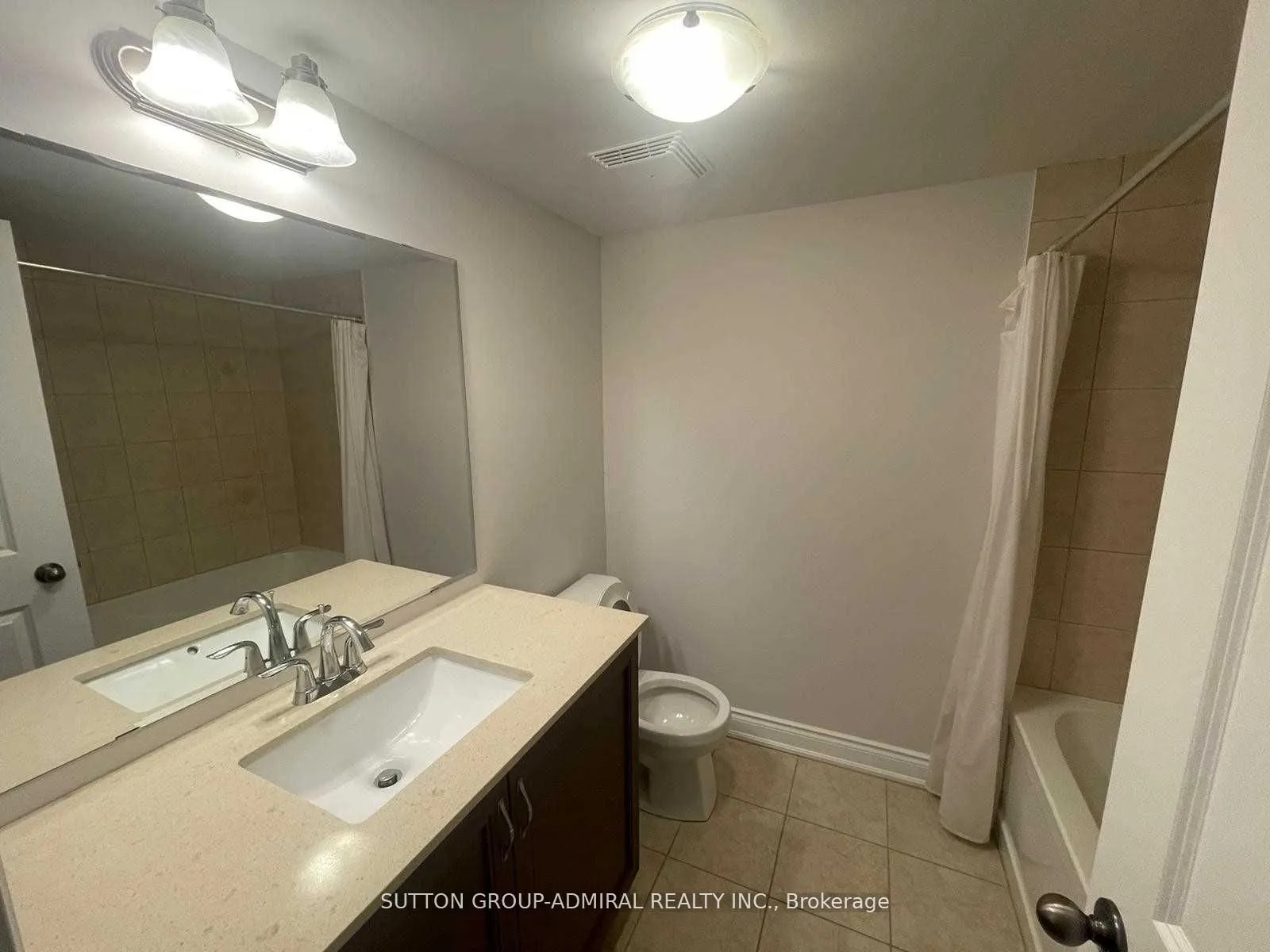 1331 Major Mackenzie Drive, #102
