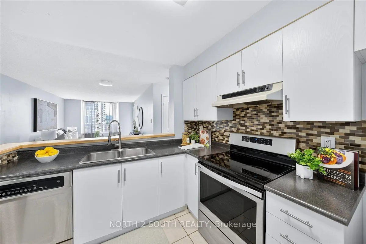 29 Northern Hts Drive, #916