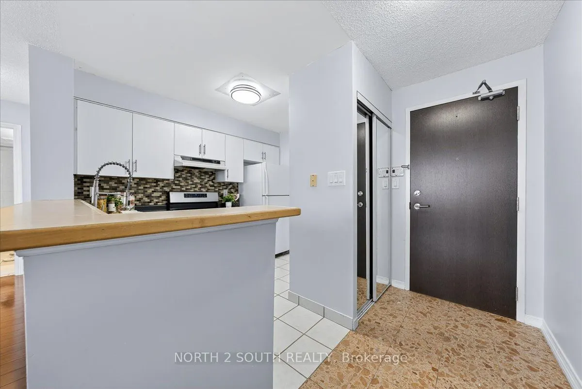 29 Northern Hts Drive, #916
