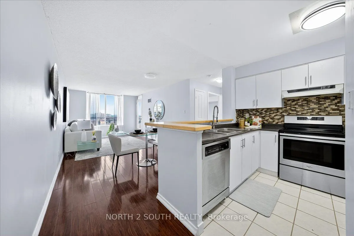 29 Northern Hts Drive, #916
