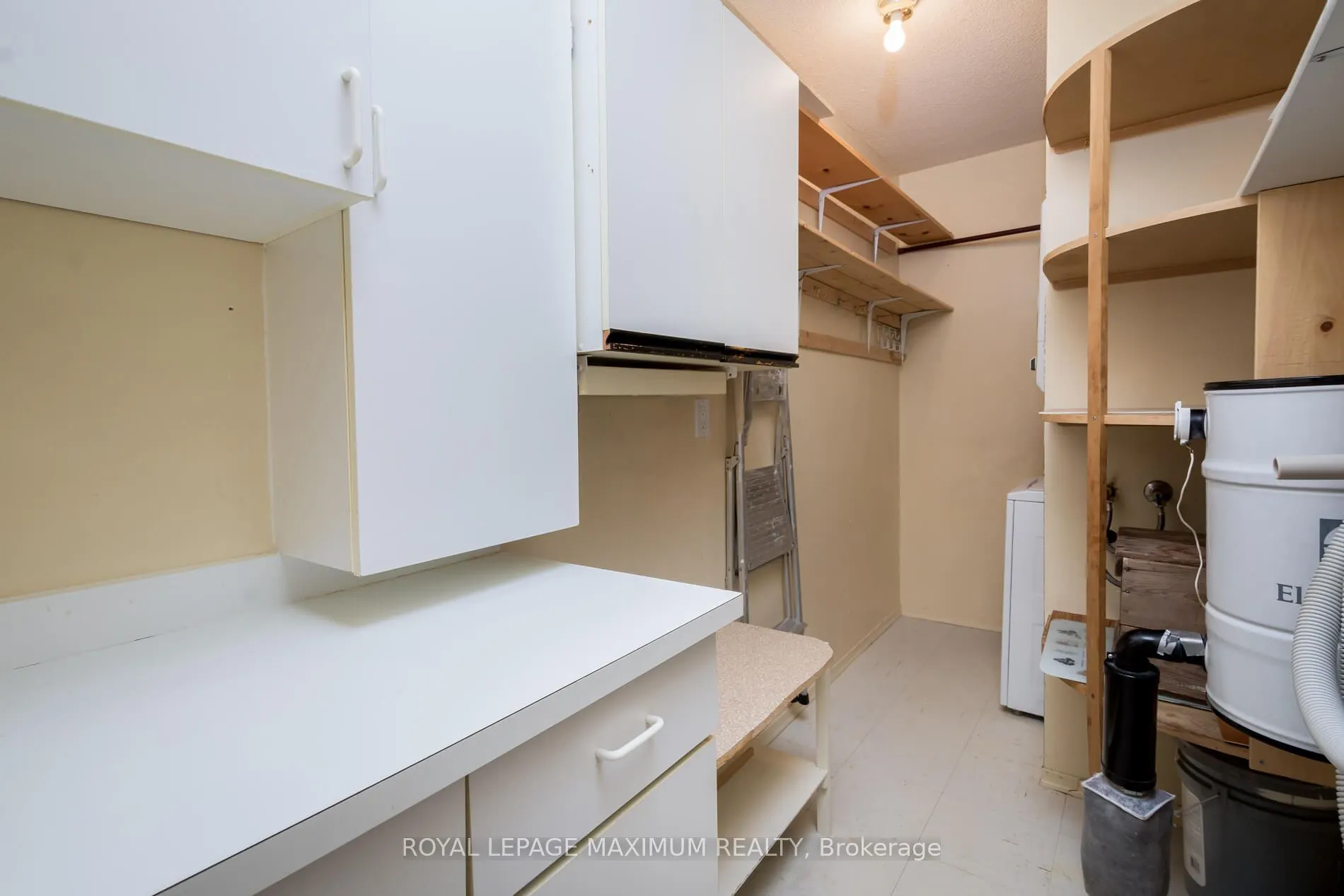20 Harding Boulevard W, #308