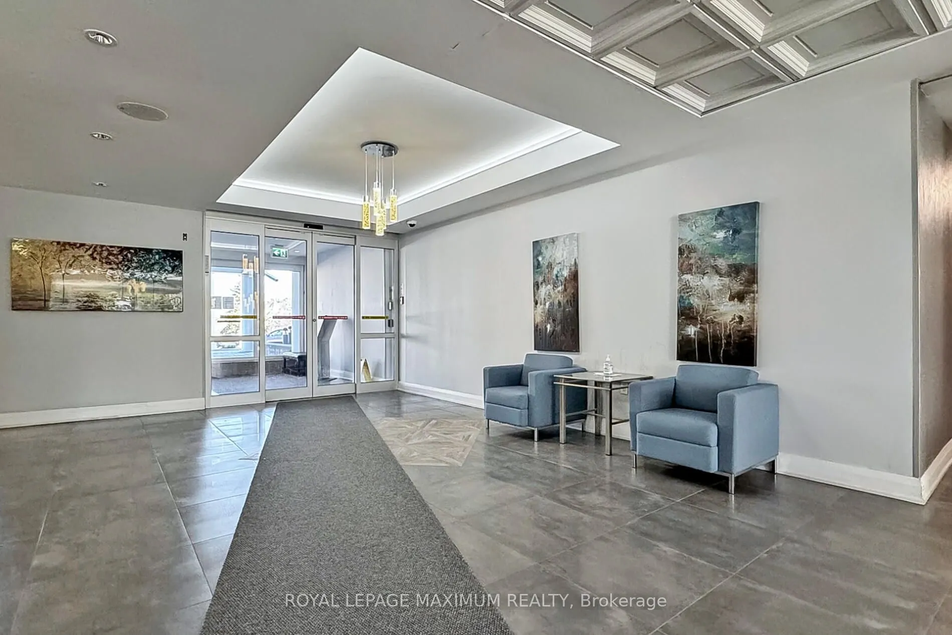 20 Harding Boulevard W, #308