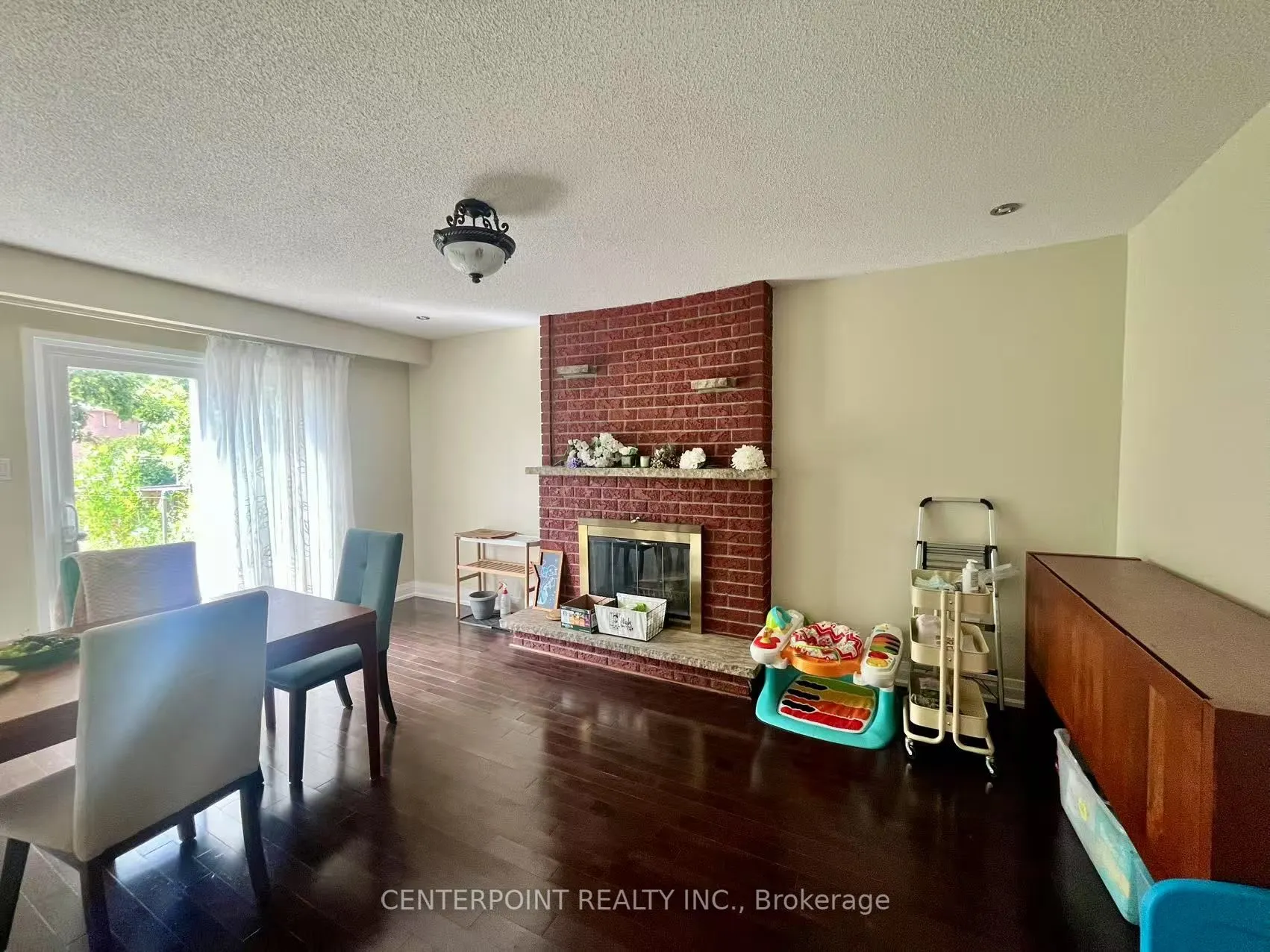 212 Tall Grass Trail