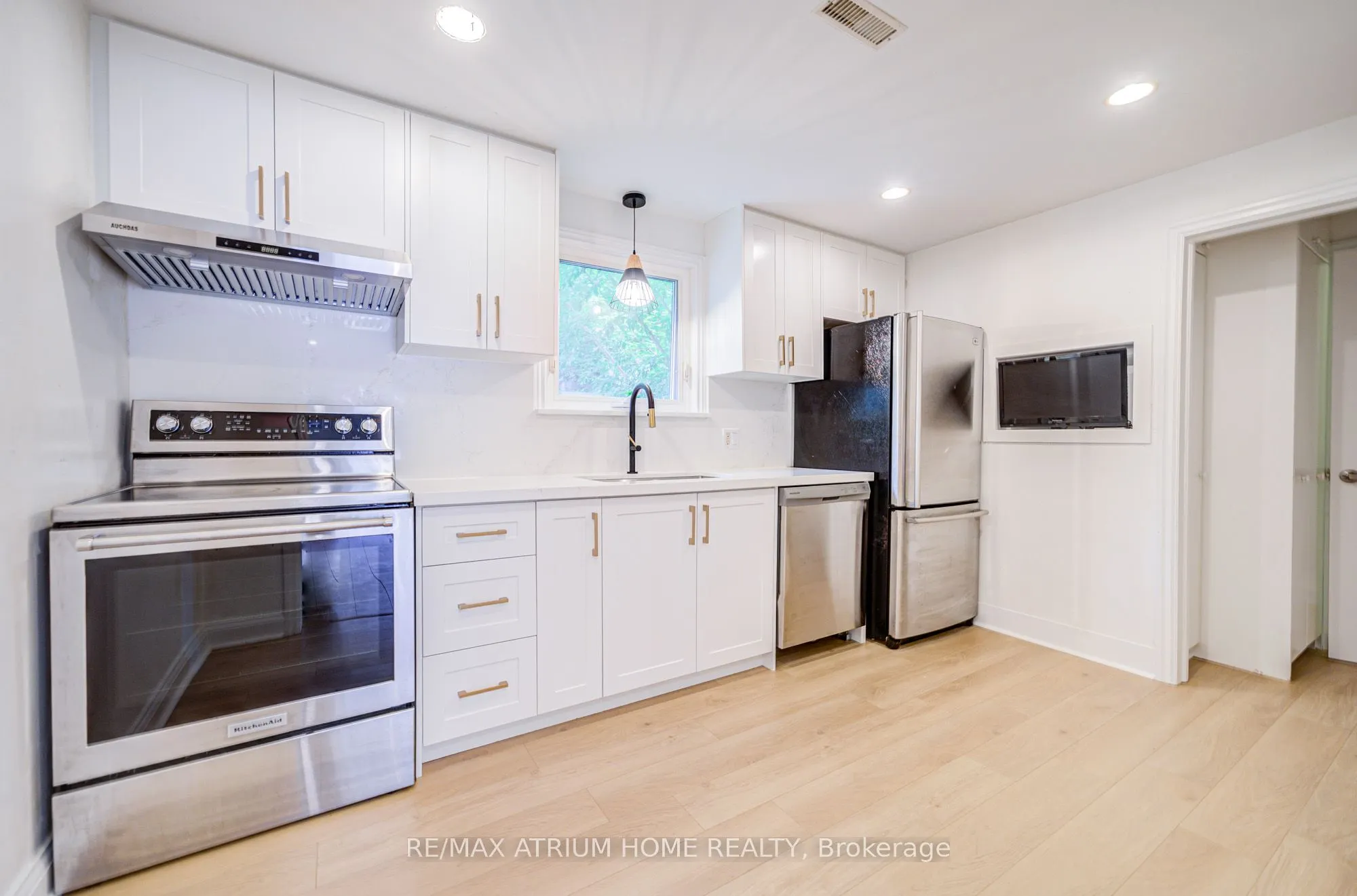 45 Woodward Avenue