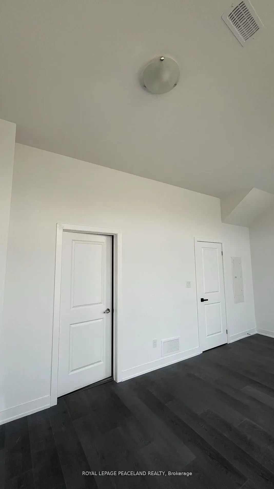 5444 Main Street, #Ground Floor