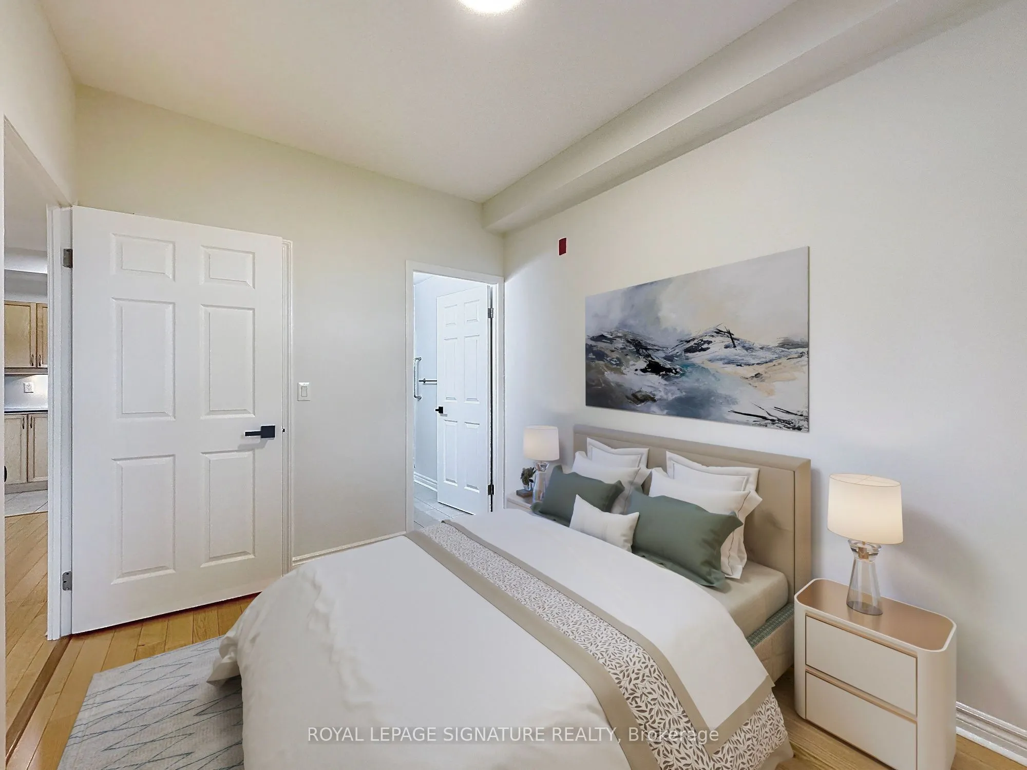 15450 Yonge Street, #210