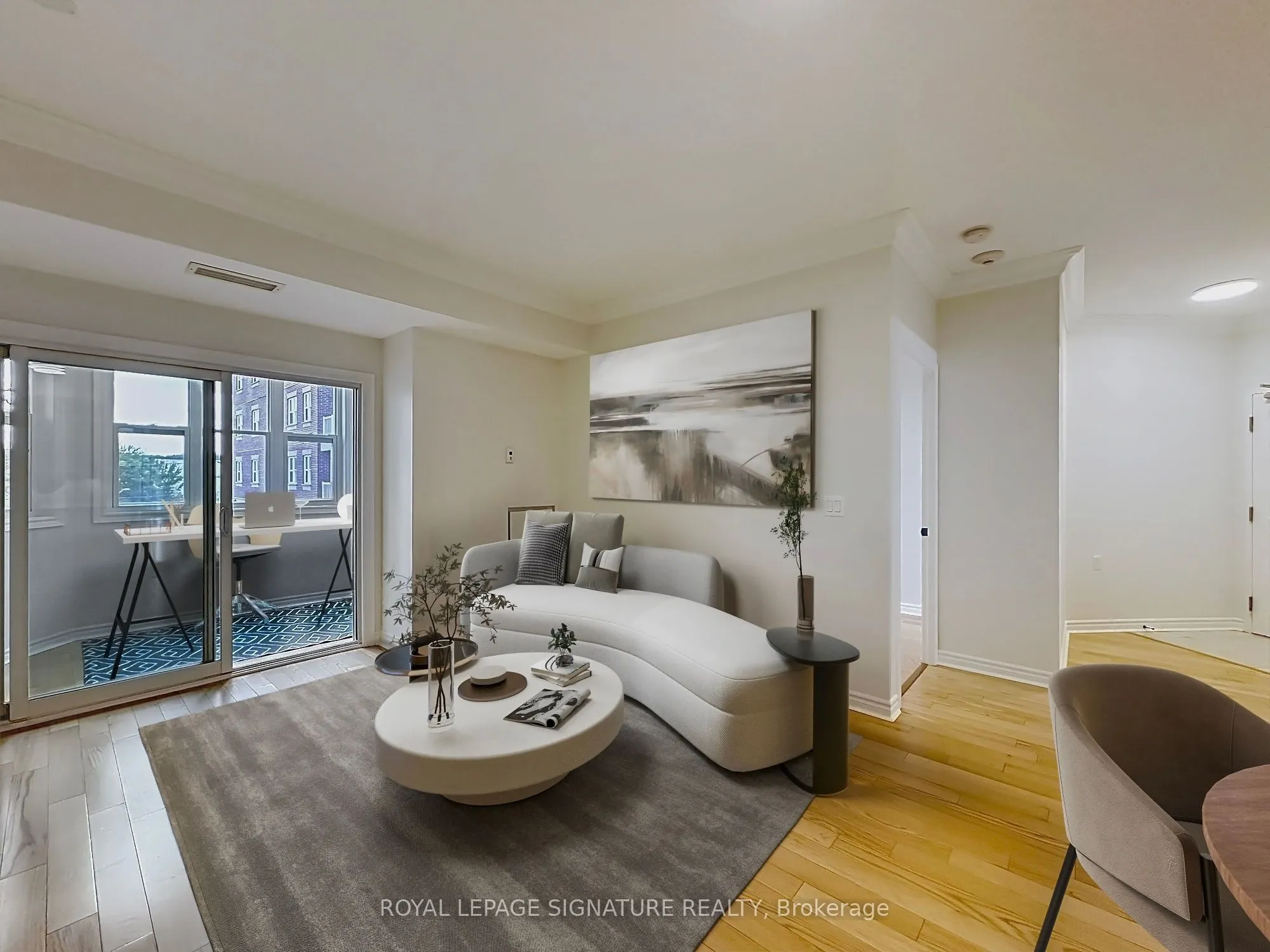15450 Yonge Street, #210