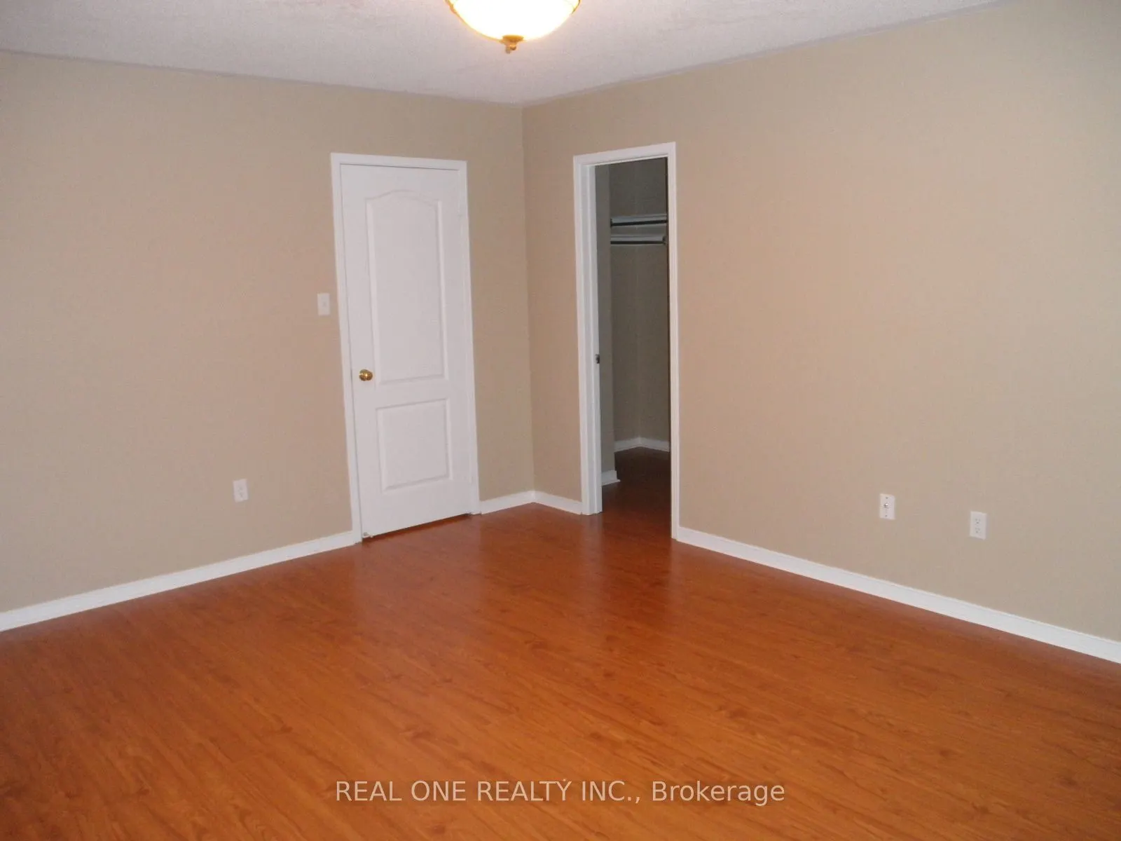 203 Banbrooke Crescent