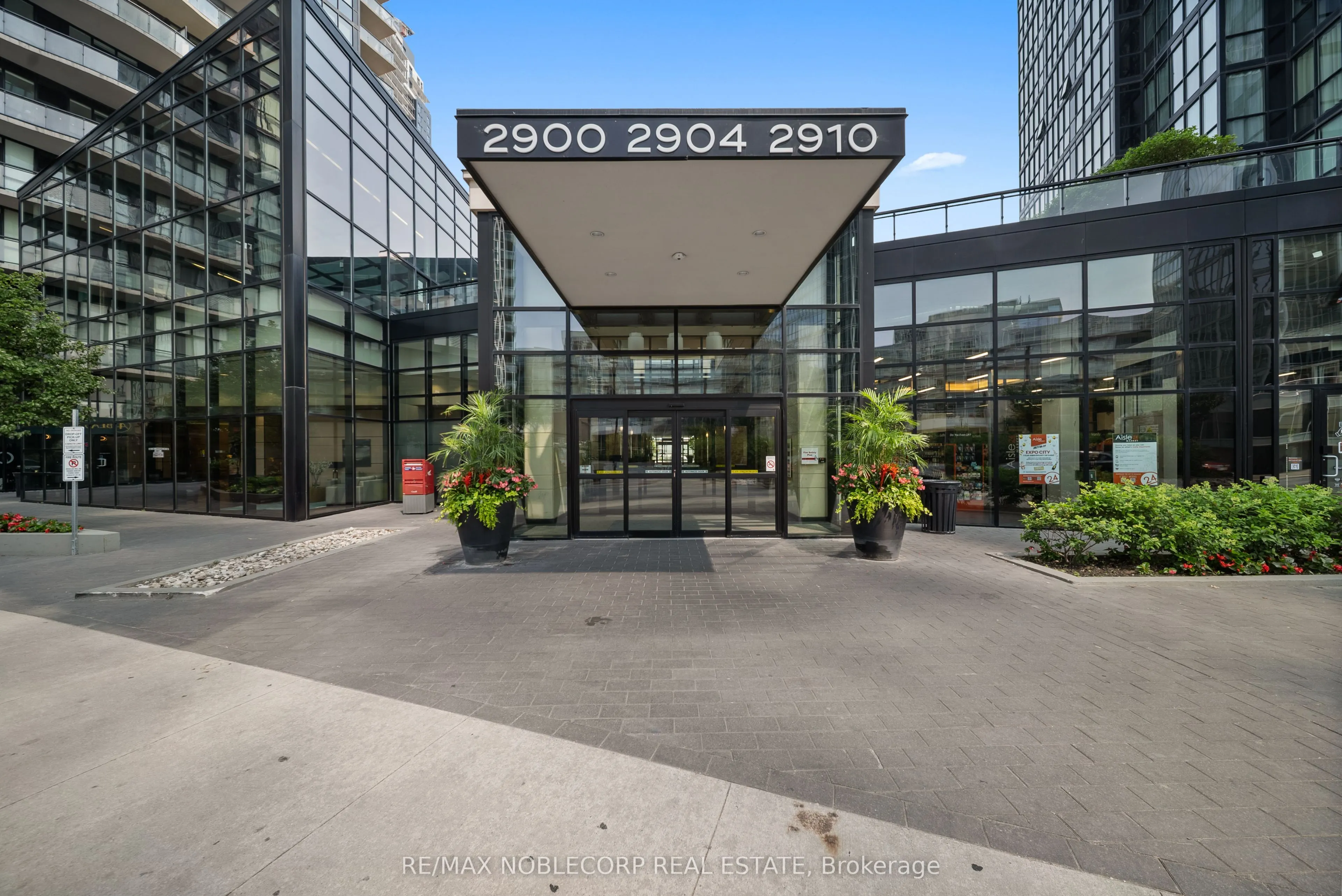 2910 Highway 7 Road, #1007