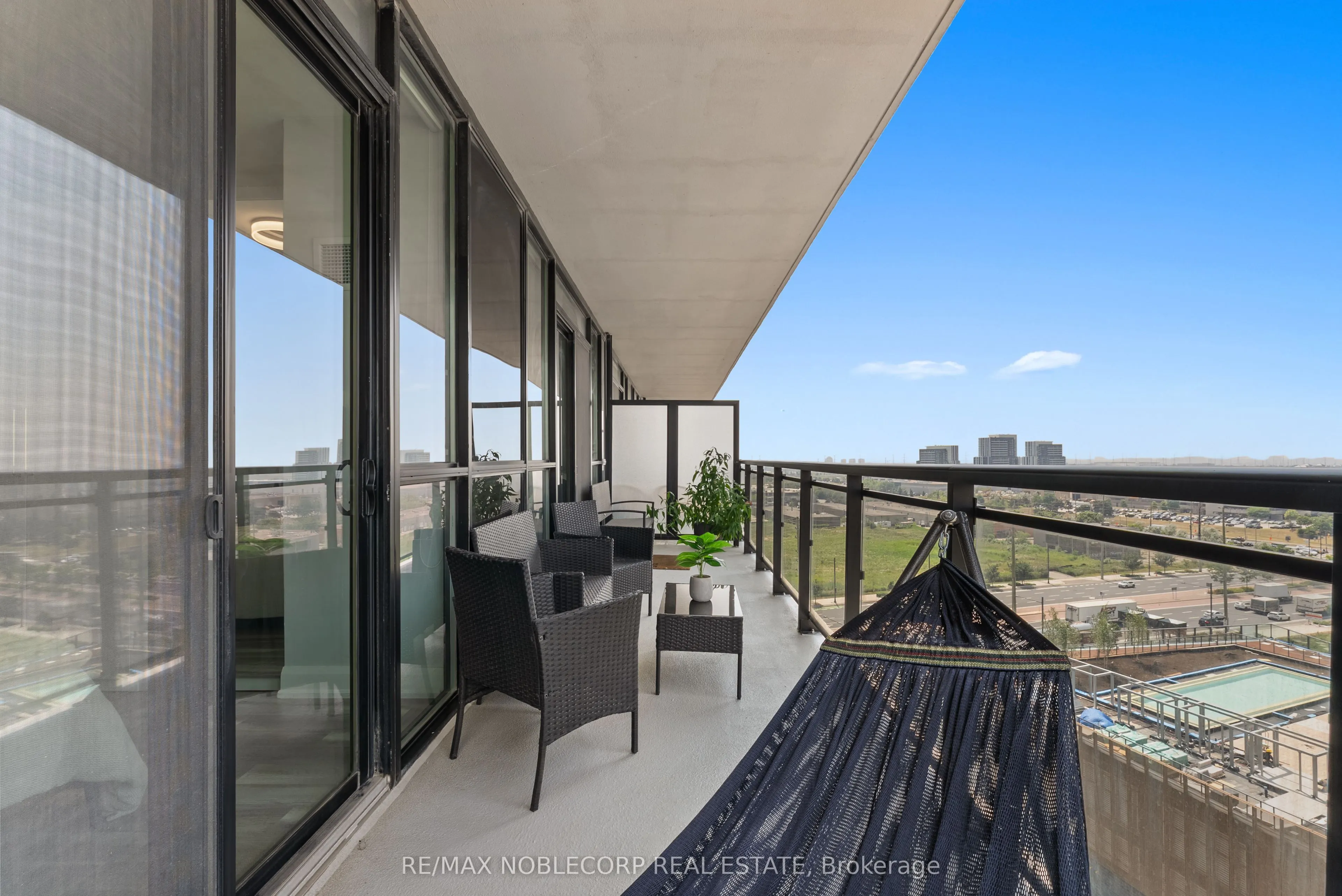 2910 Highway 7 Road, #1007