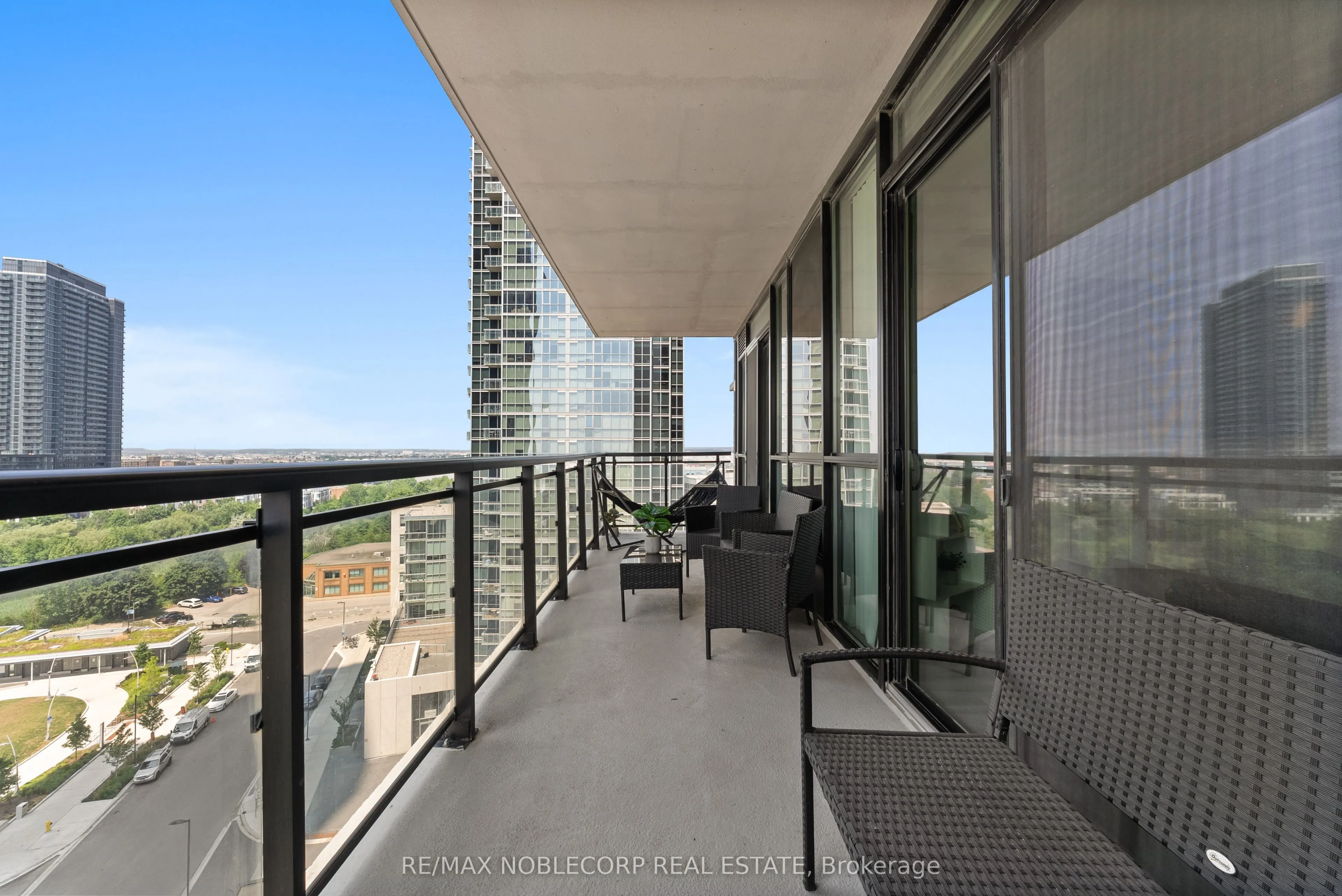 2910 Highway 7 Road, #1007