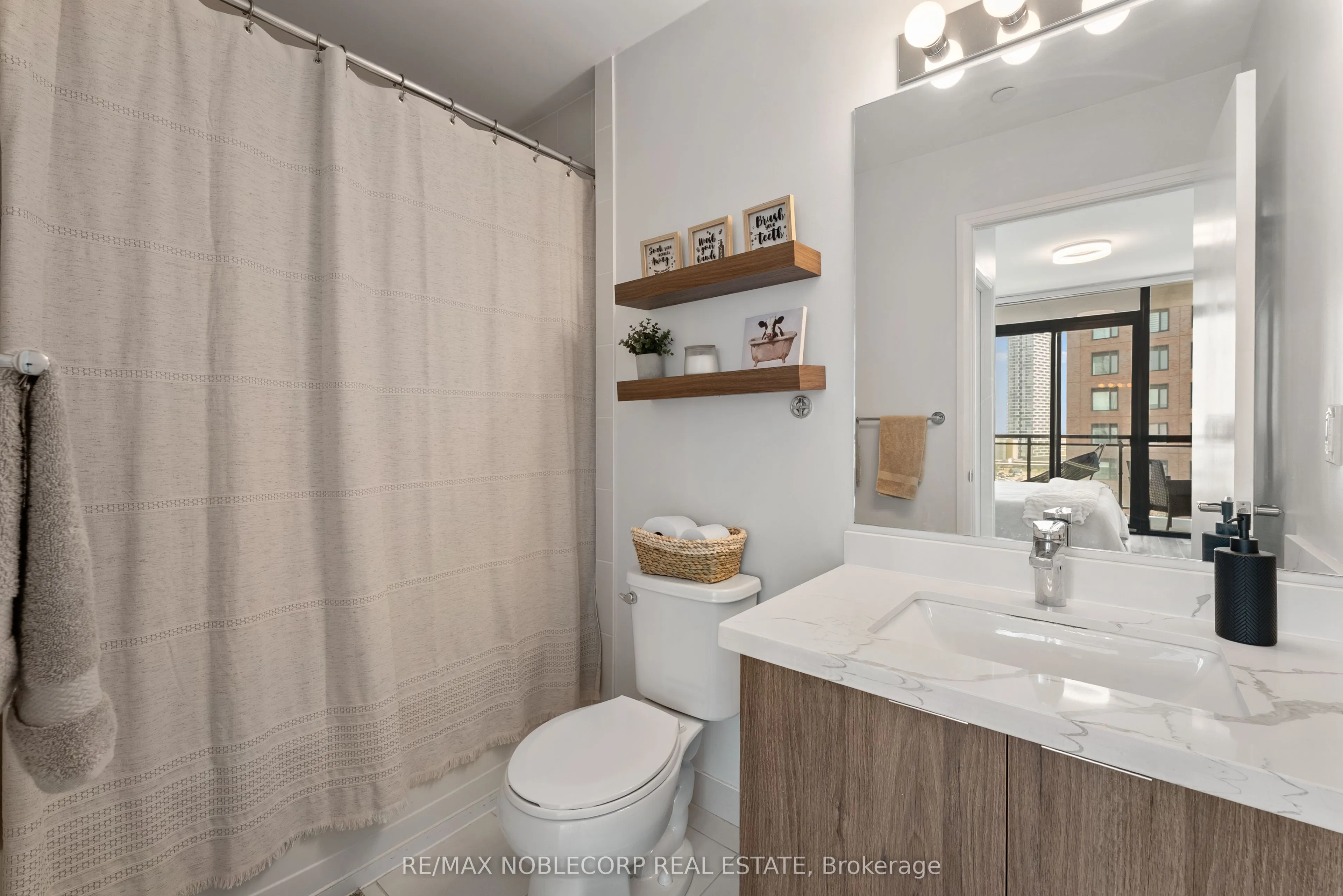 2910 Highway 7 Road, #1007