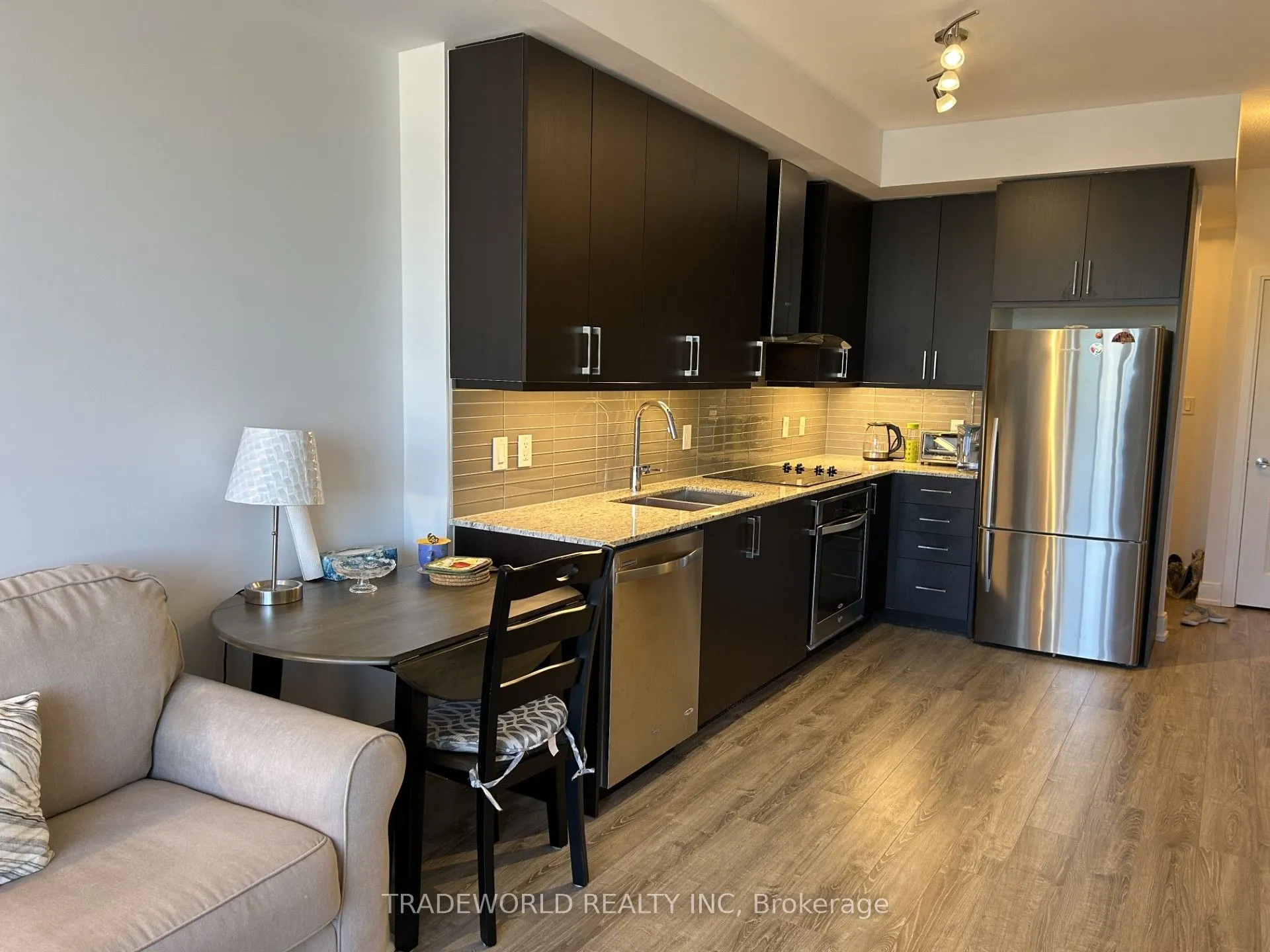 9608 Yonge Street, #1001A