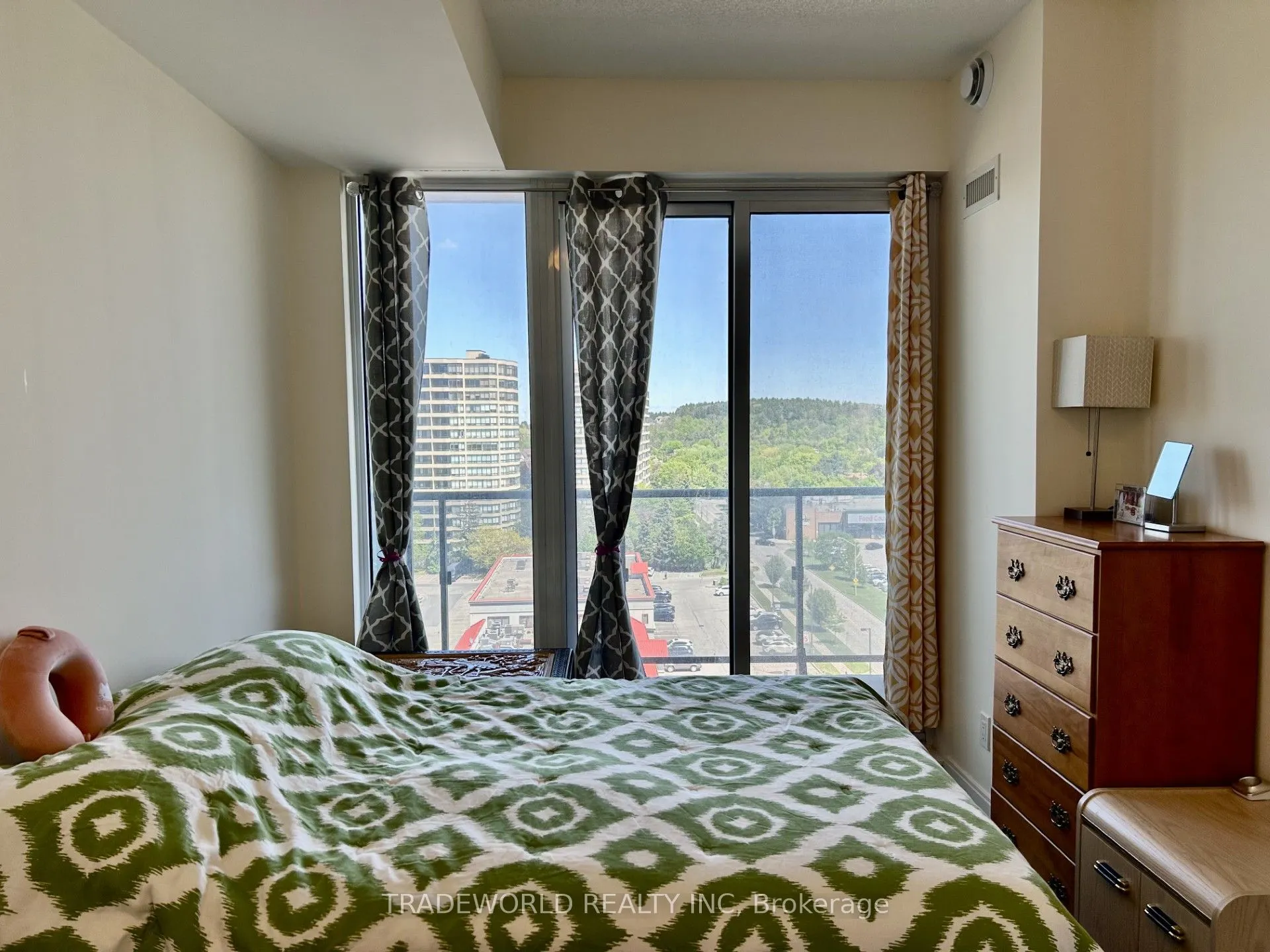 9608 Yonge Street, #1001A