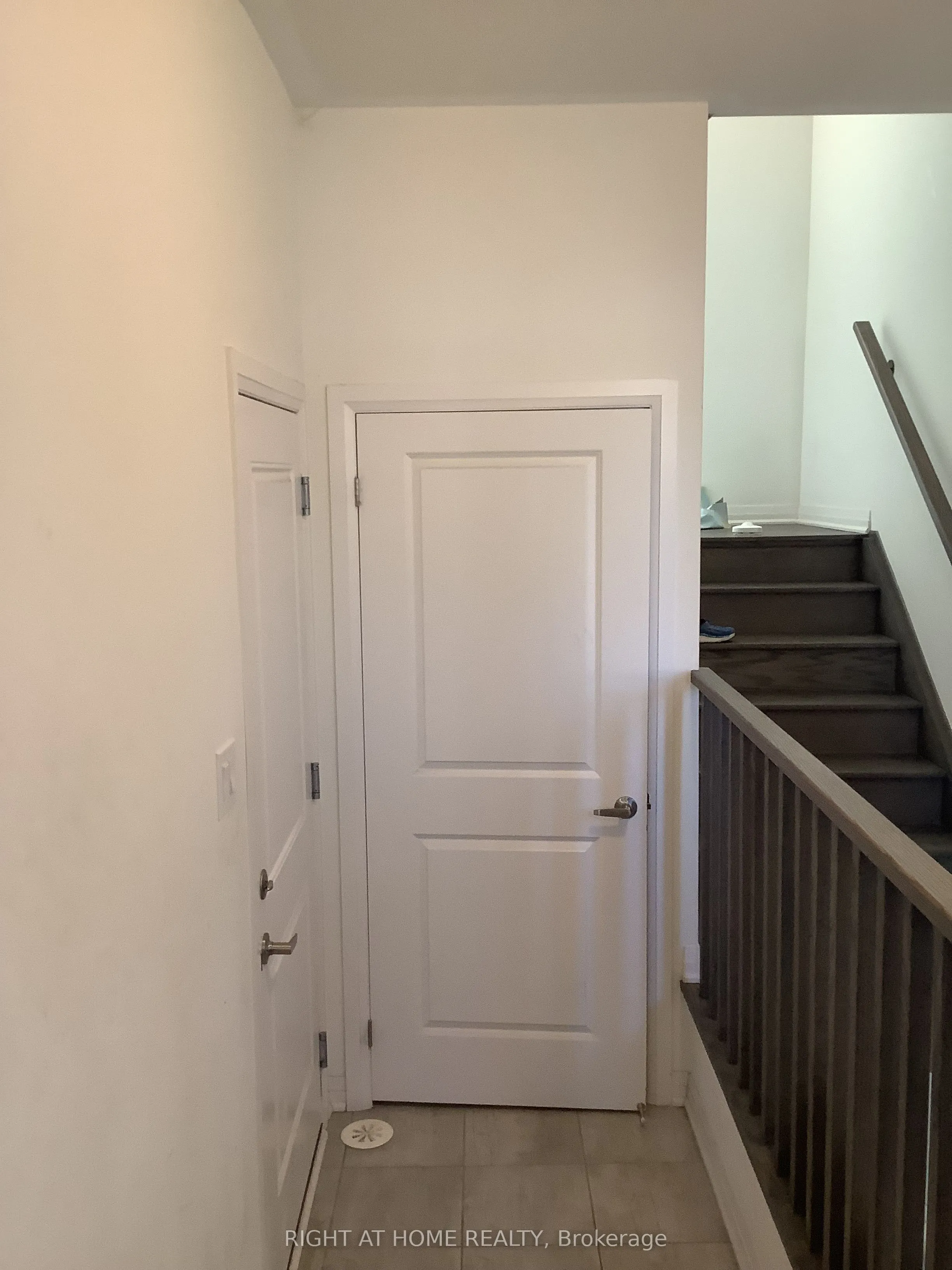 14 Hughes Lane W, #45
