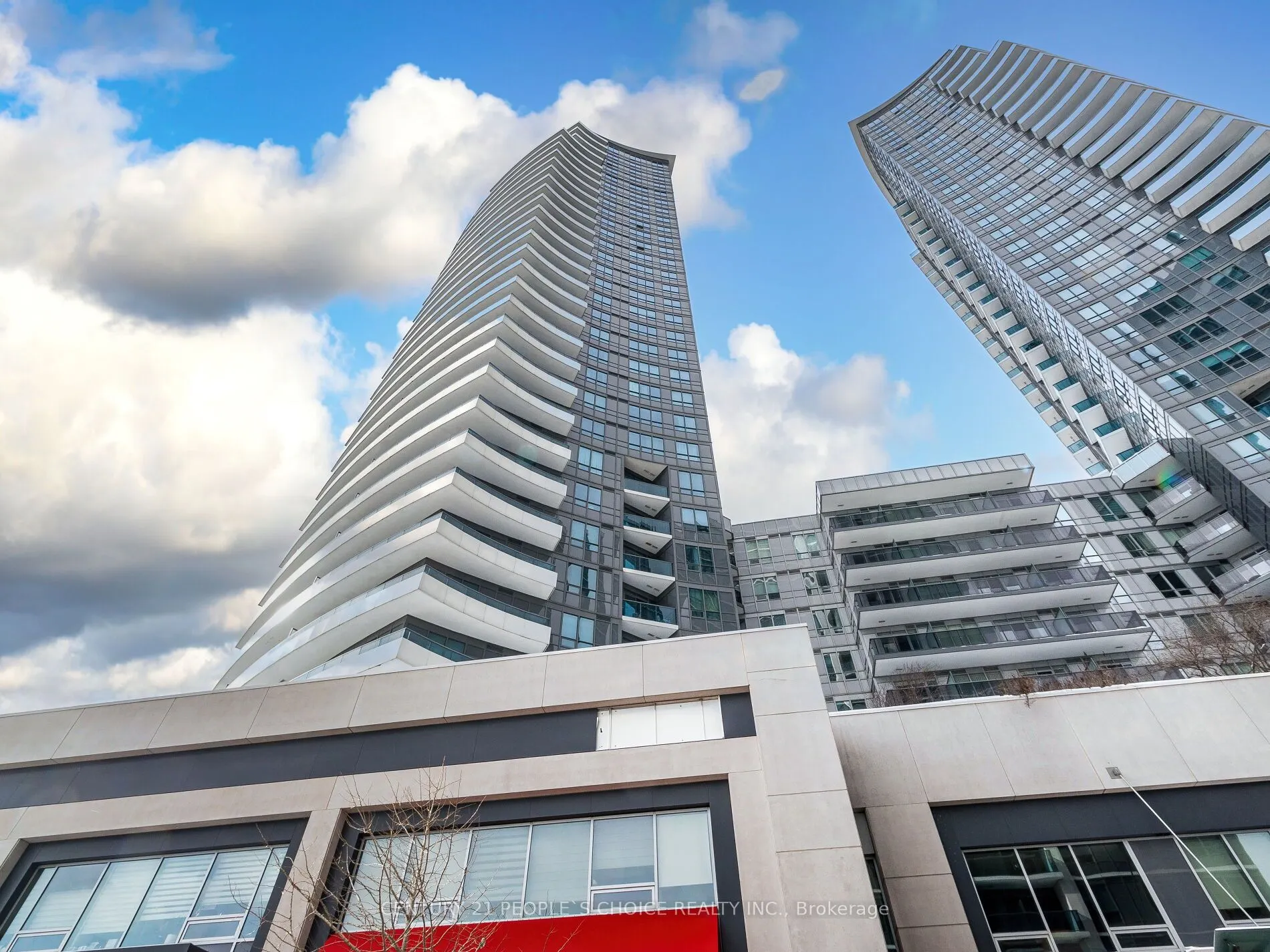 7161 Yonge Street, #2232