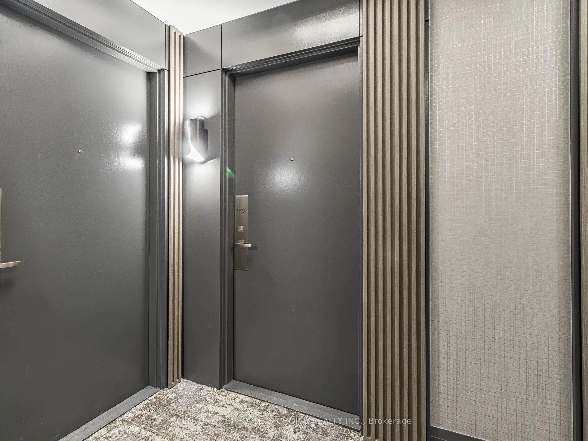 7161 Yonge Street, #2232