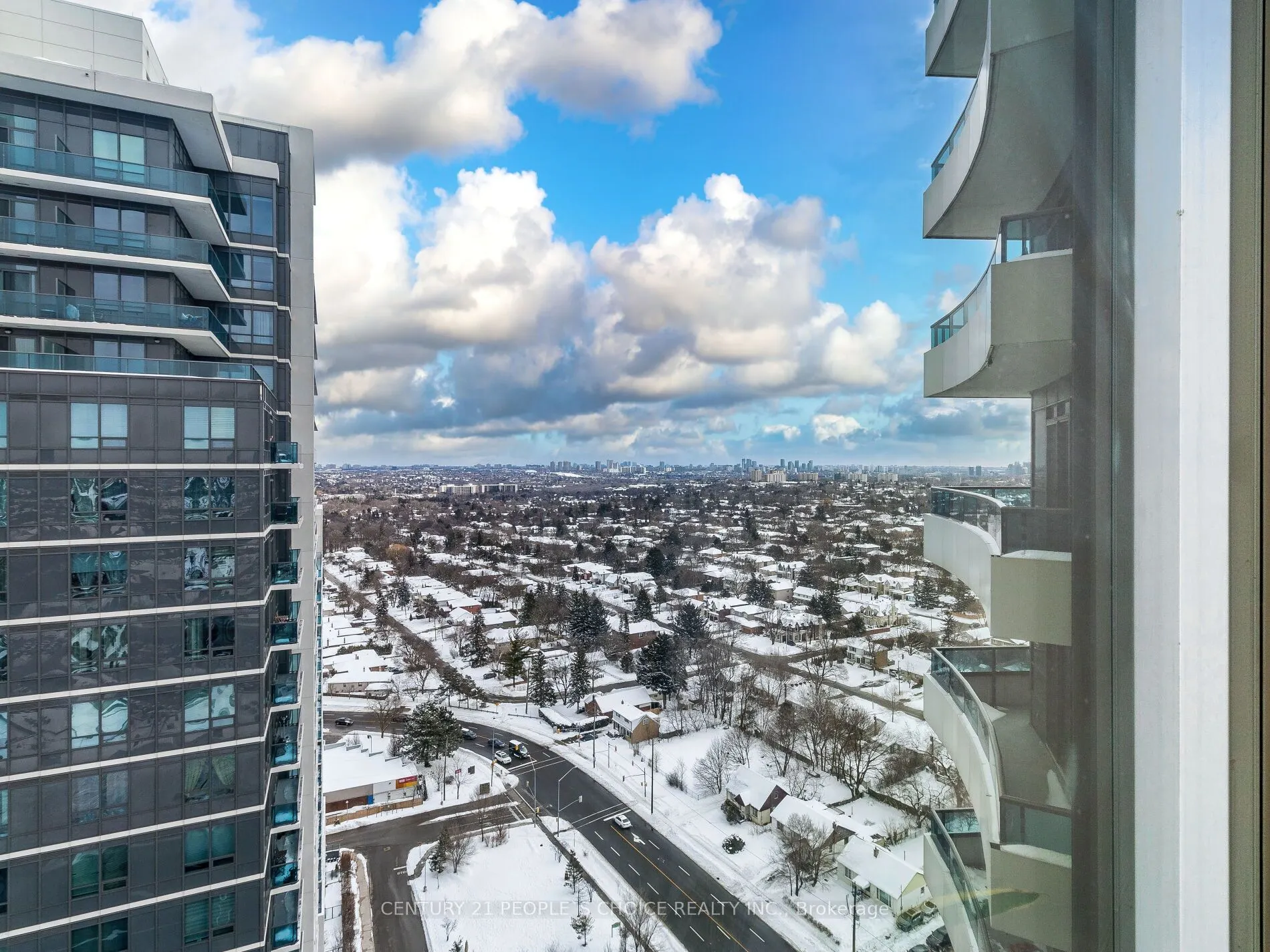 7161 Yonge Street, #2232