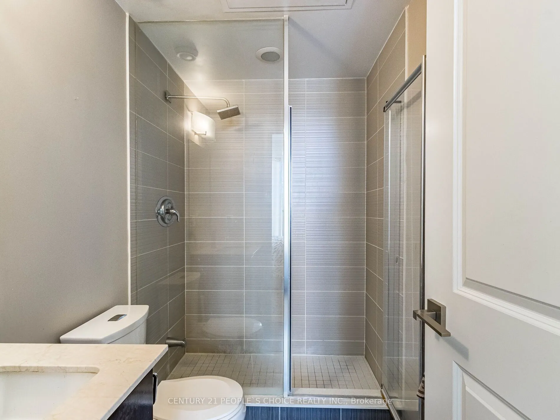 7161 Yonge Street, #2232
