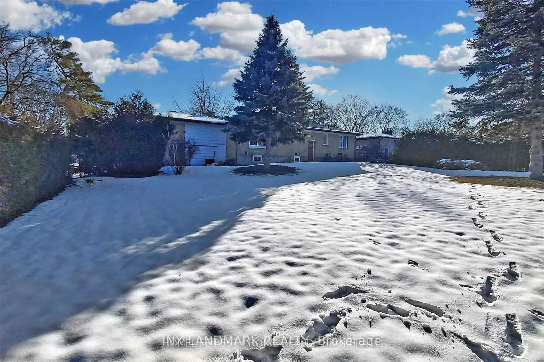 32 Kirk Drive
