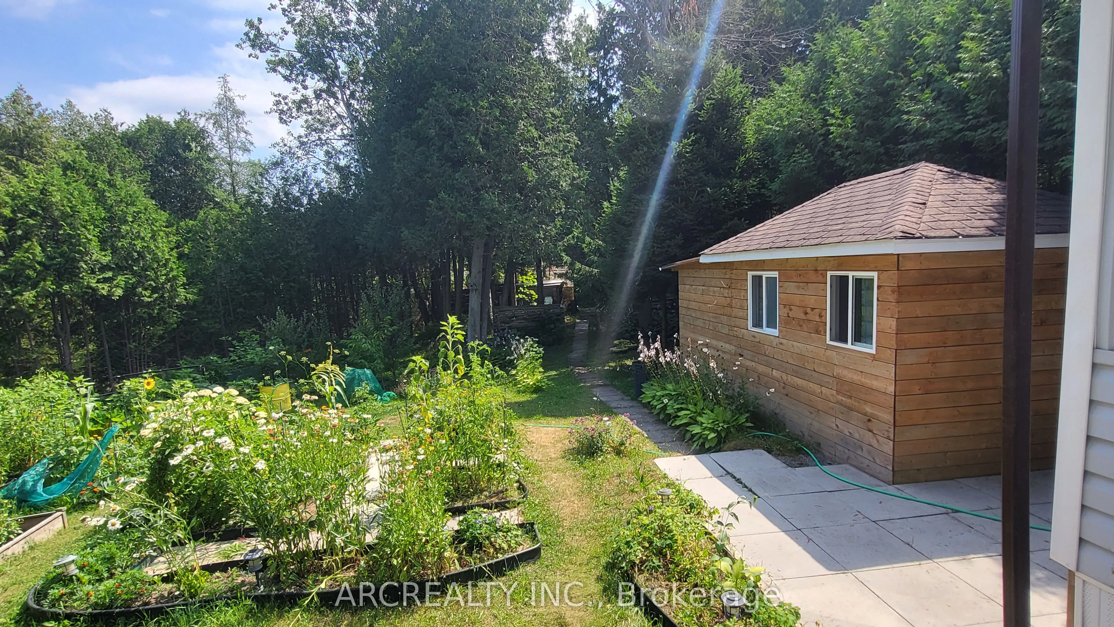 25 Chickadee Court