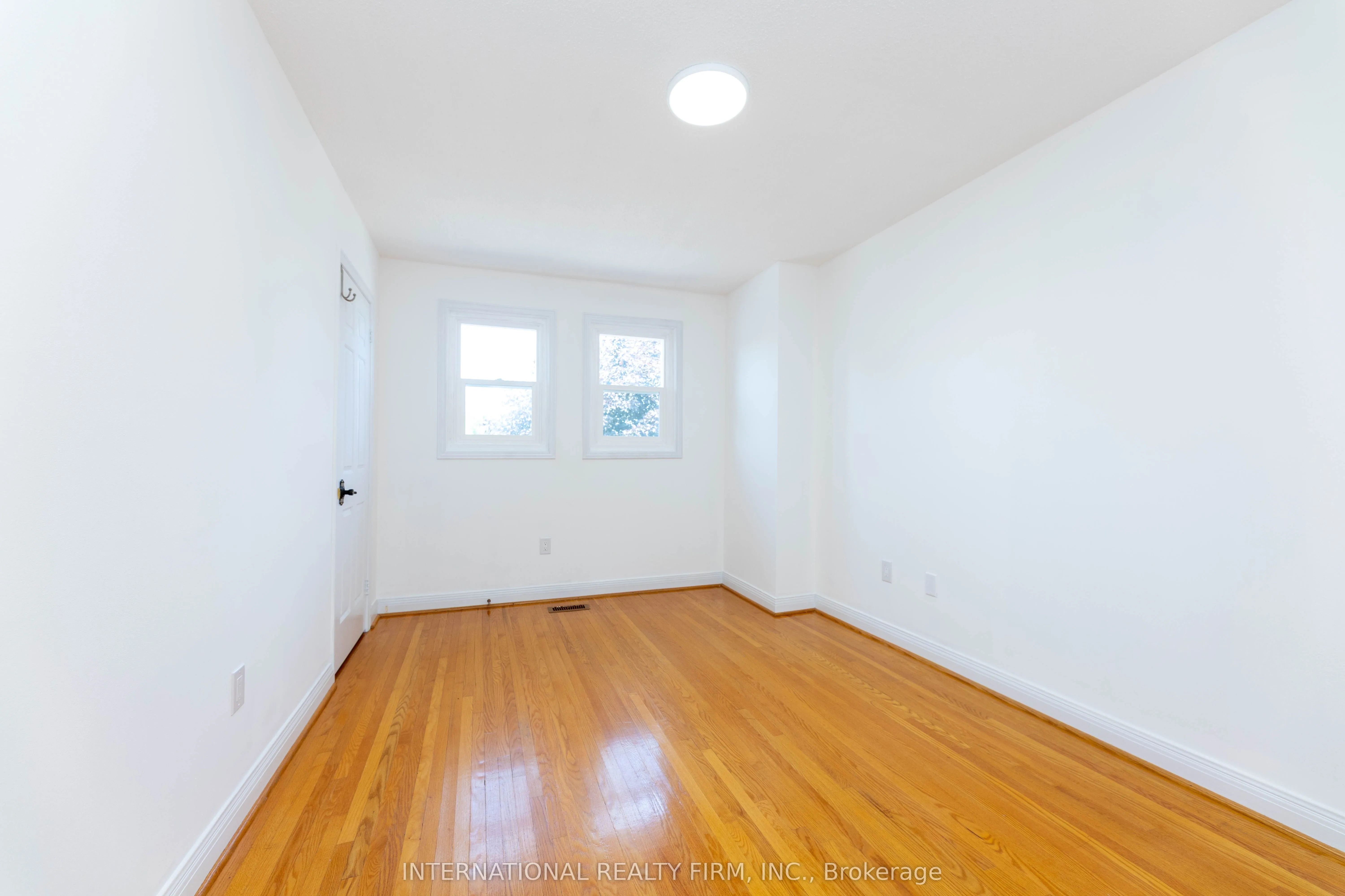 17 Southview Drive