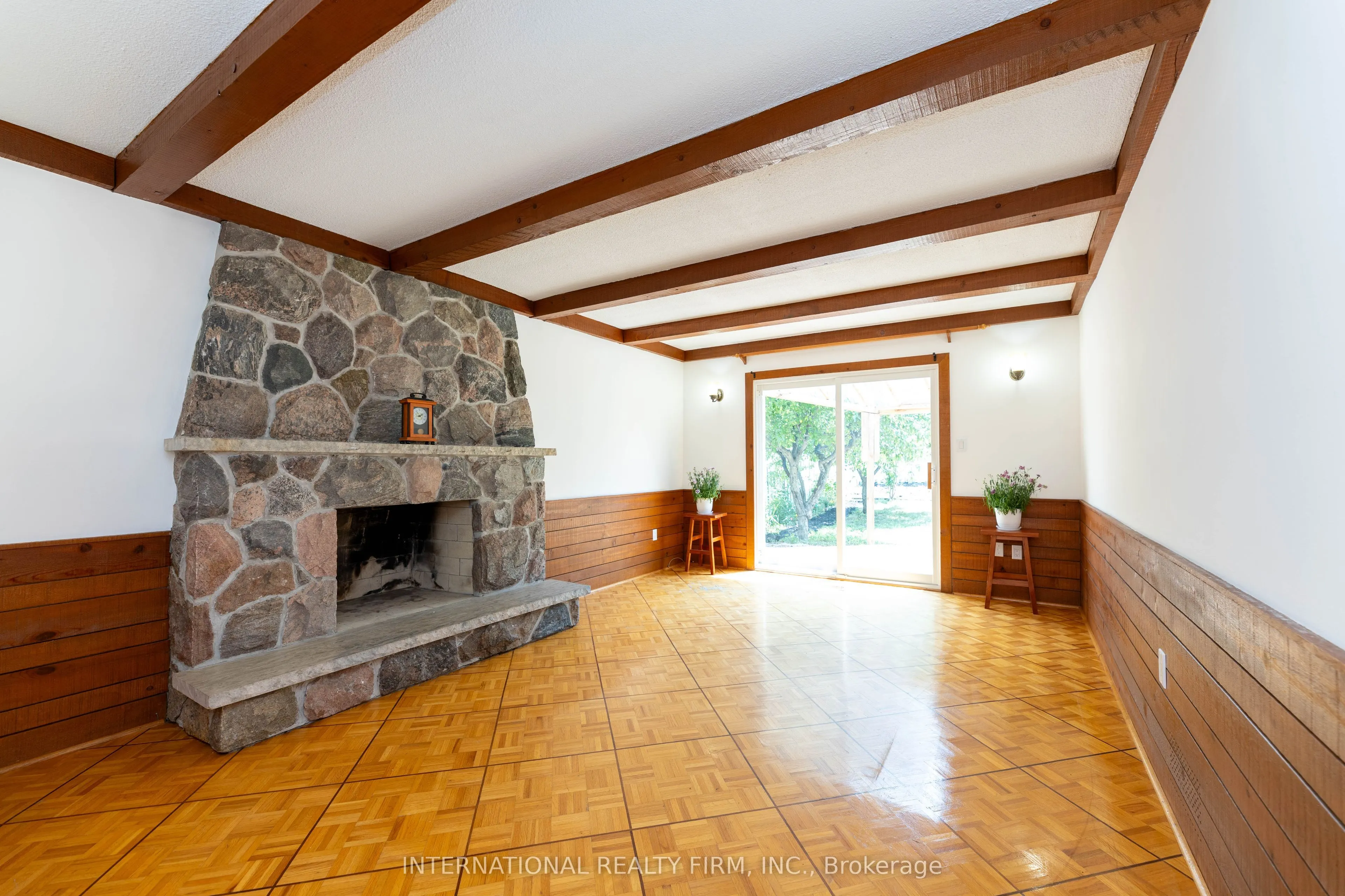 17 Southview Drive