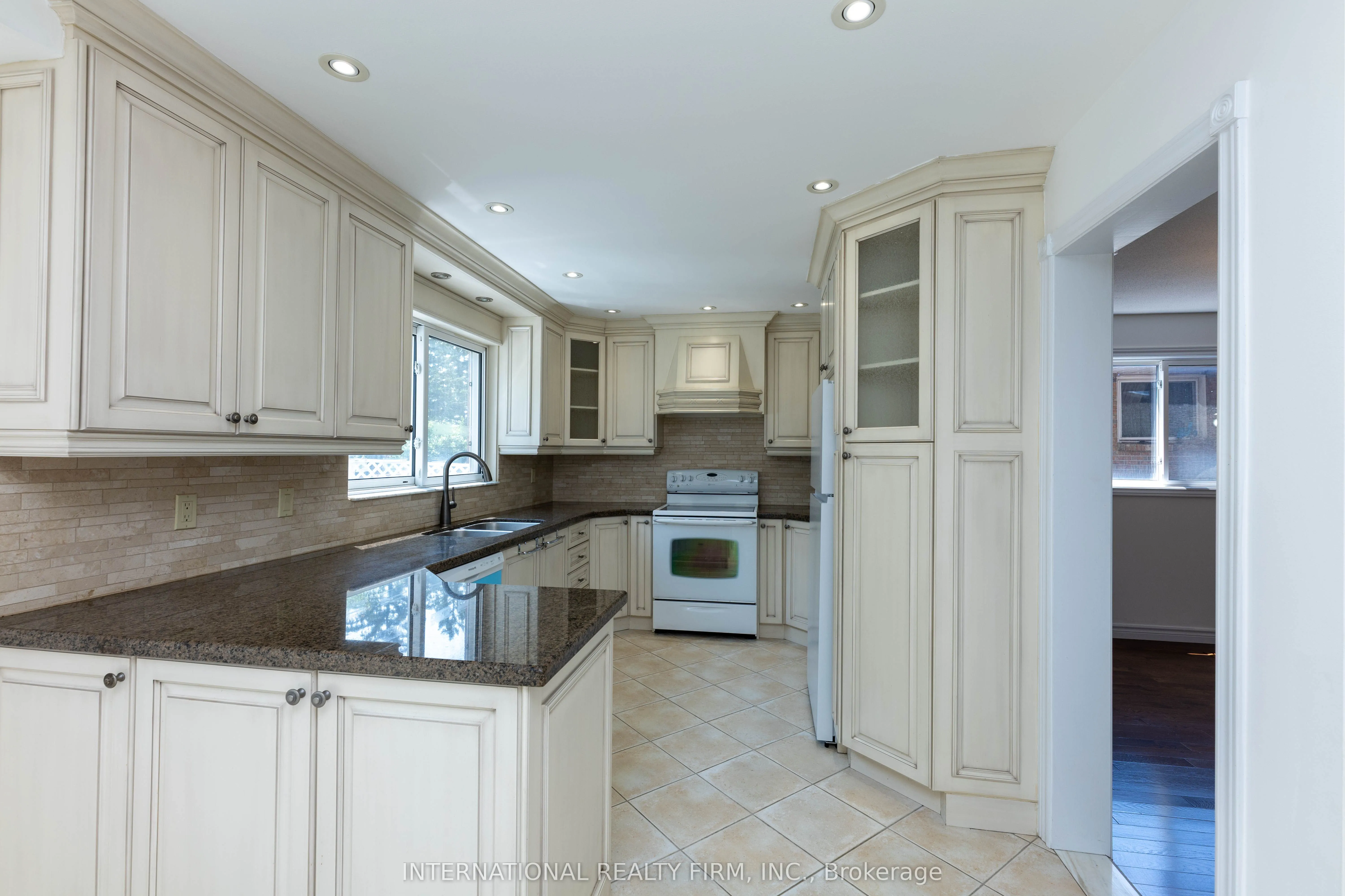 17 Southview Drive