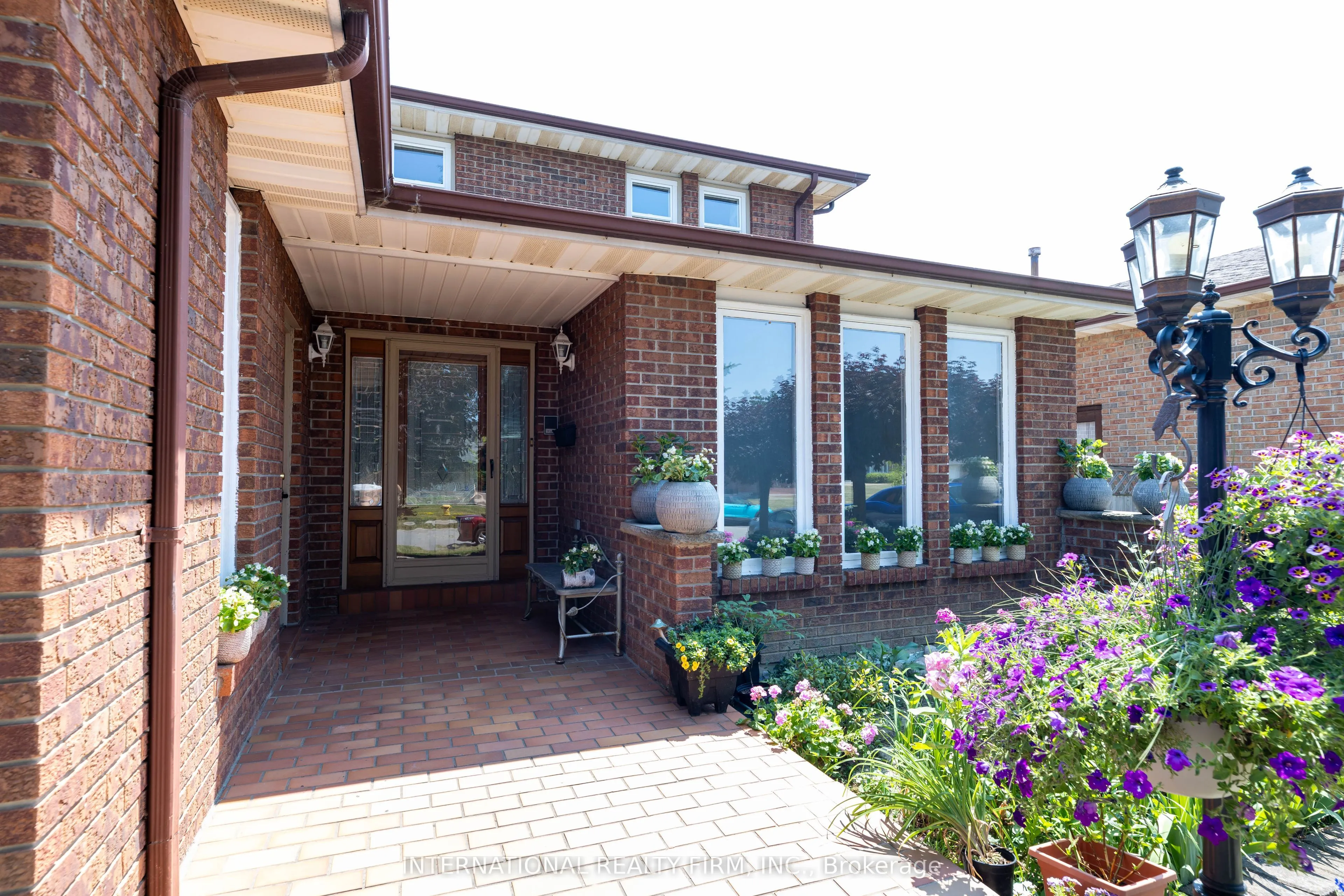 17 Southview Drive