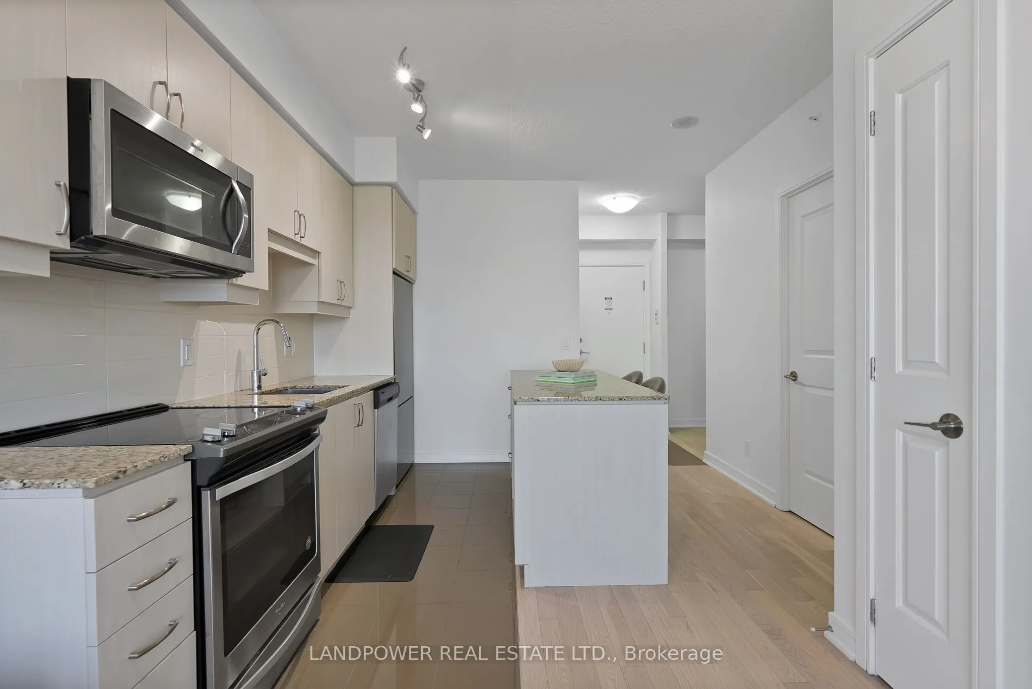 9205 Yonge Street, #618NE