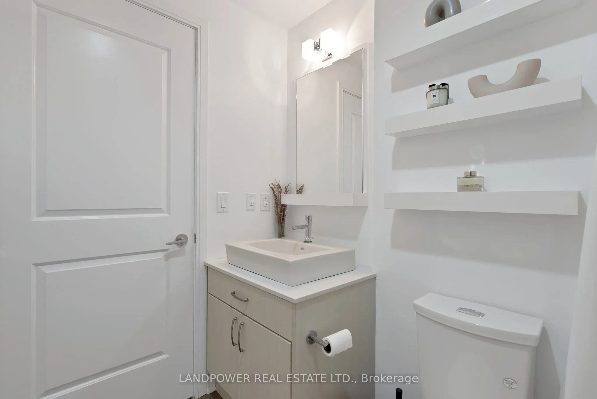 9205 Yonge Street, #618NE