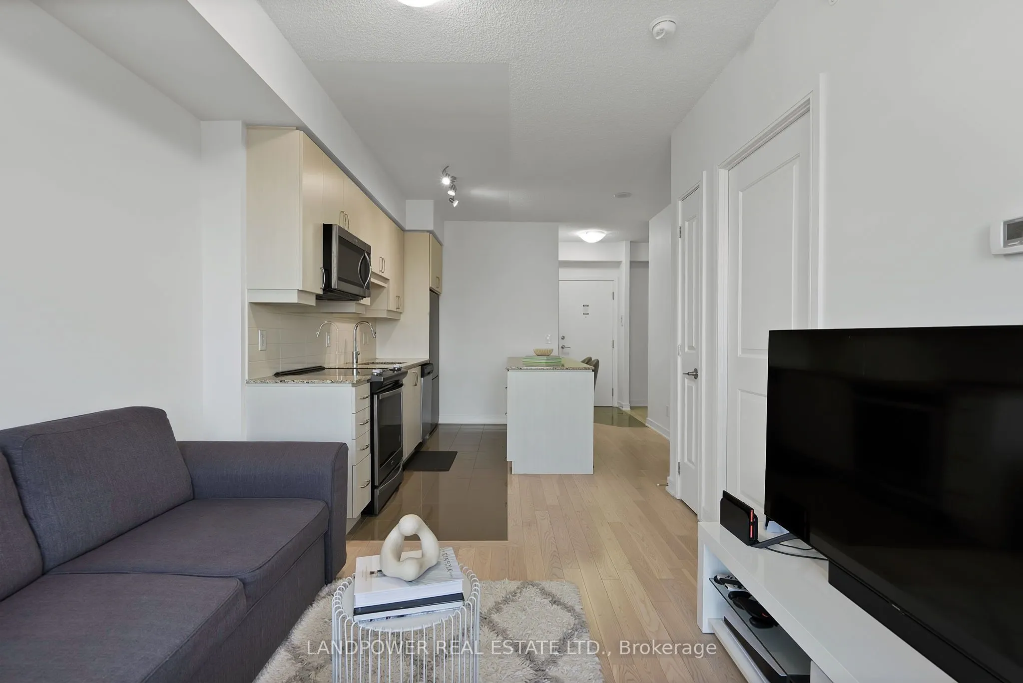 9205 Yonge Street, #618NE