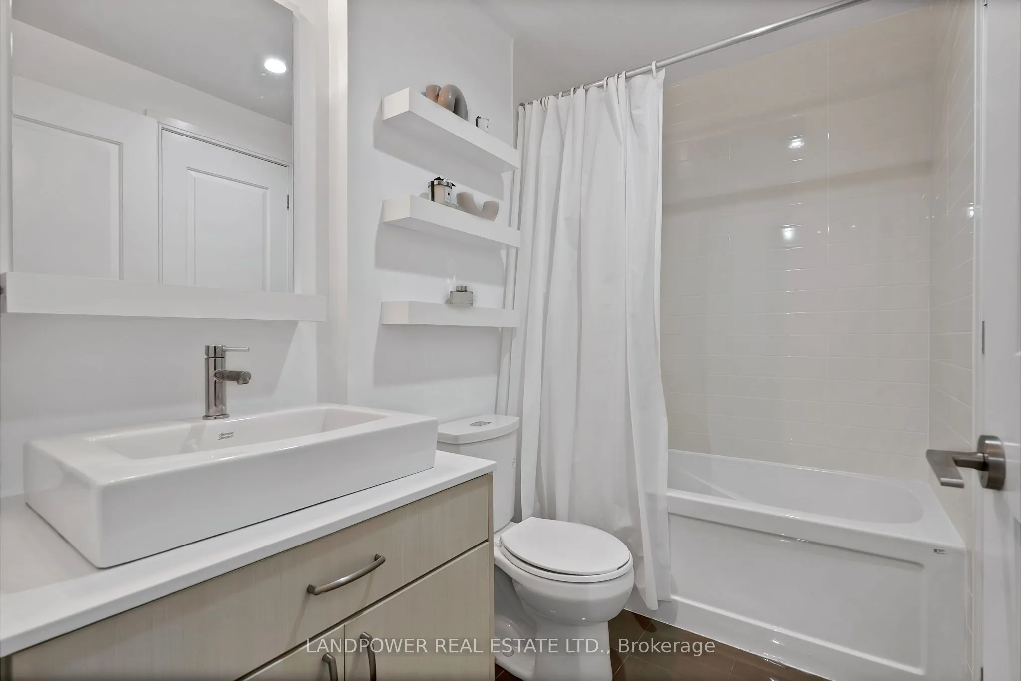 9205 Yonge Street, #618NE