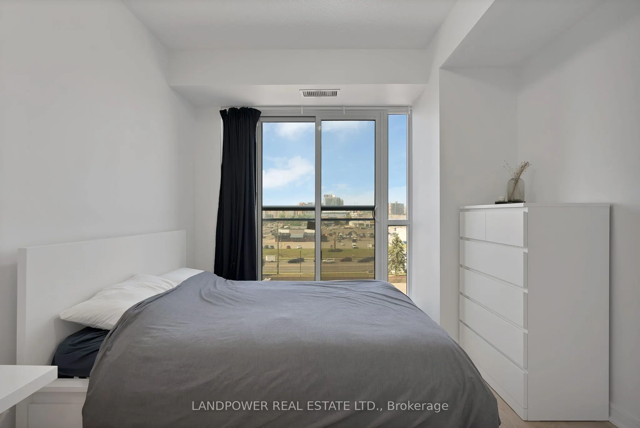 9205 Yonge Street, #618NE