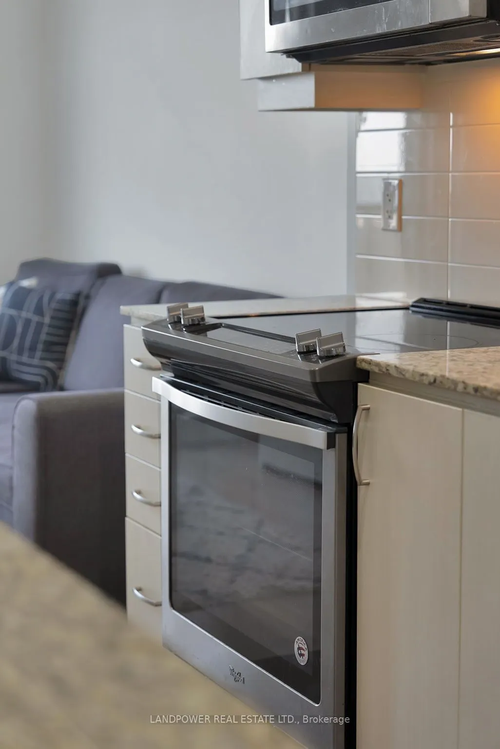 9205 Yonge Street, #618NE