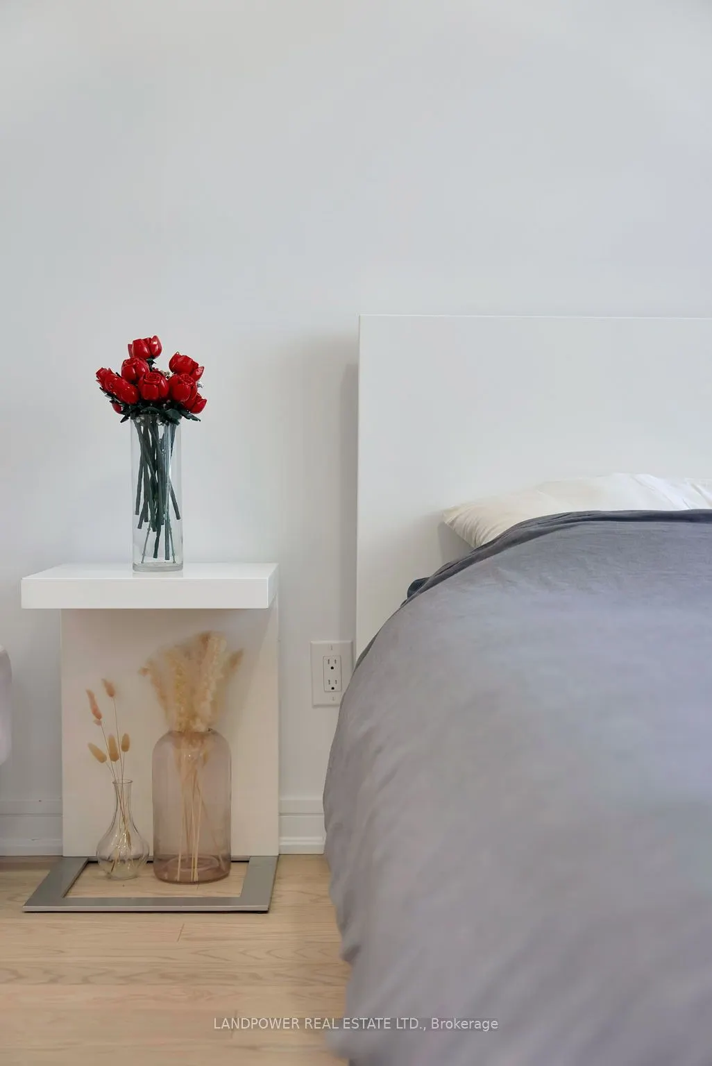 9205 Yonge Street, #618NE