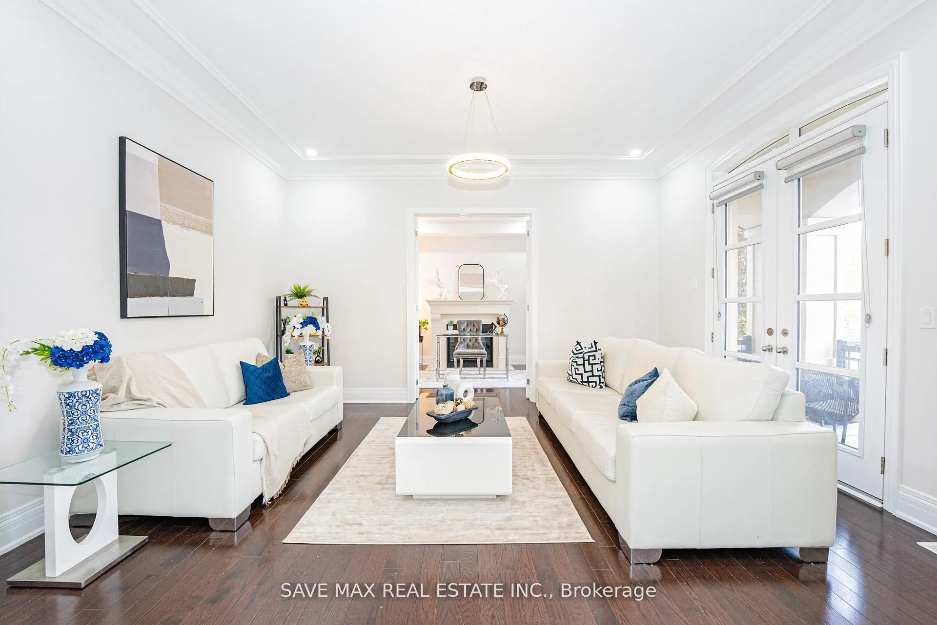 95 Sarracini Crescent