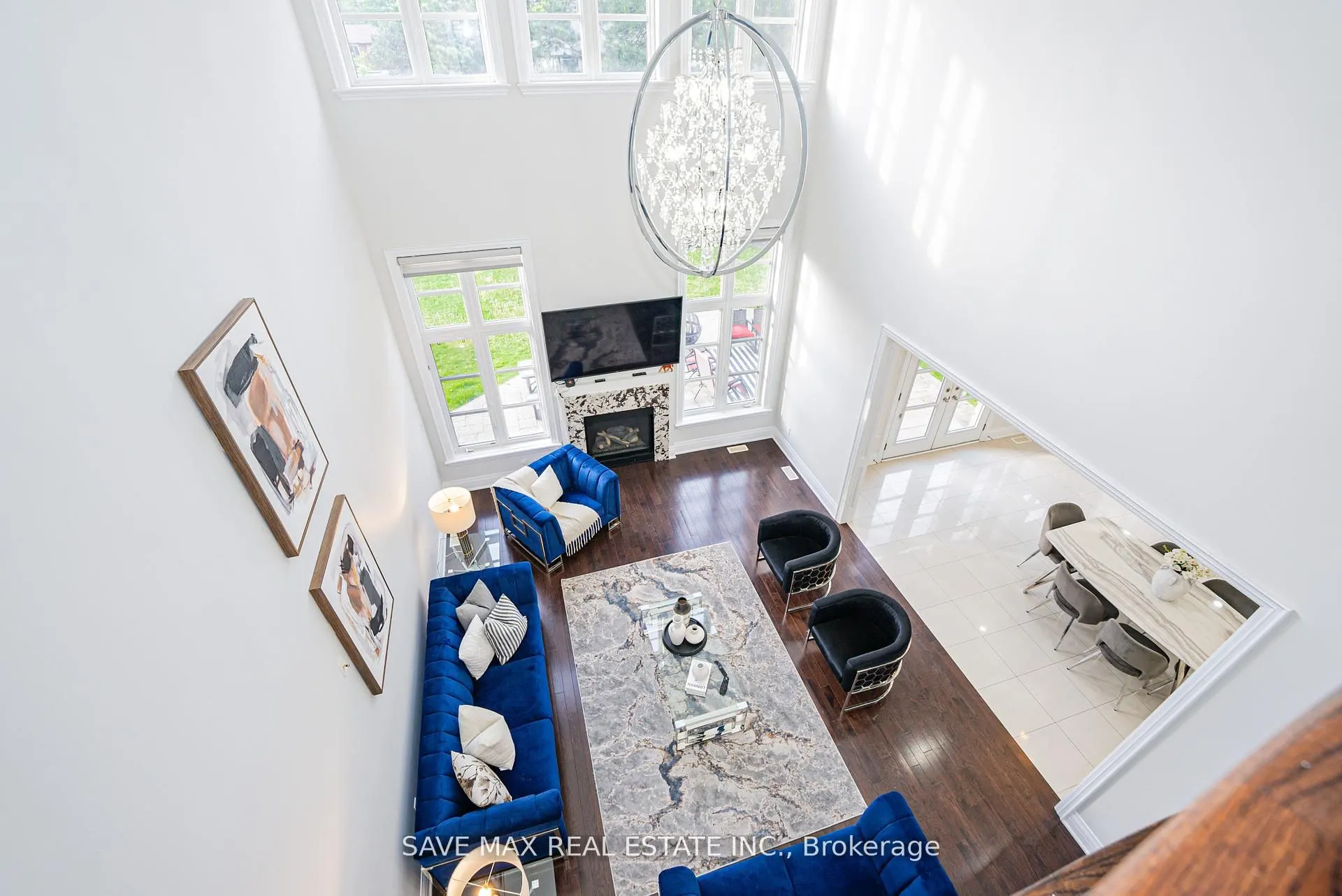 95 Sarracini Crescent