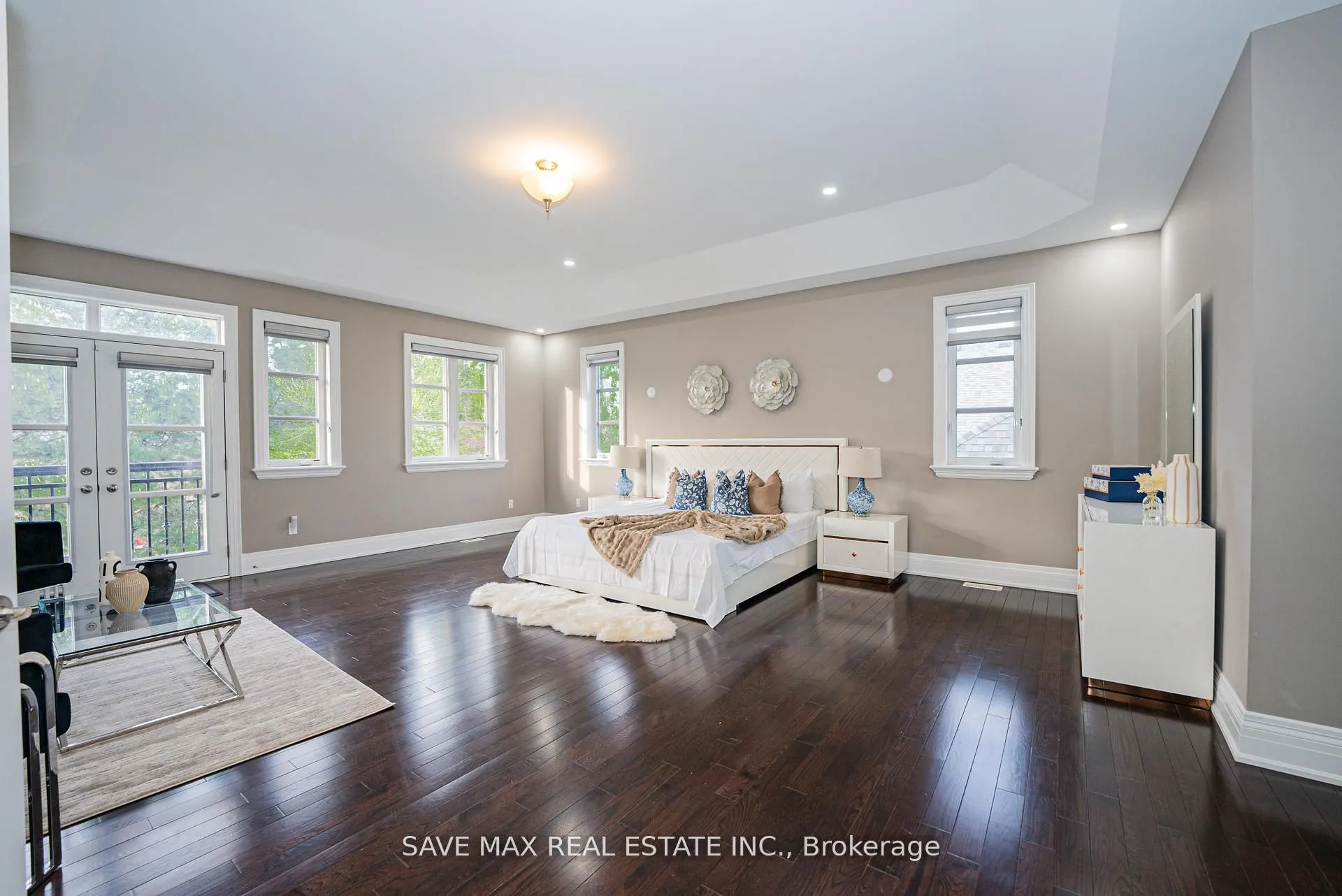 95 Sarracini Crescent