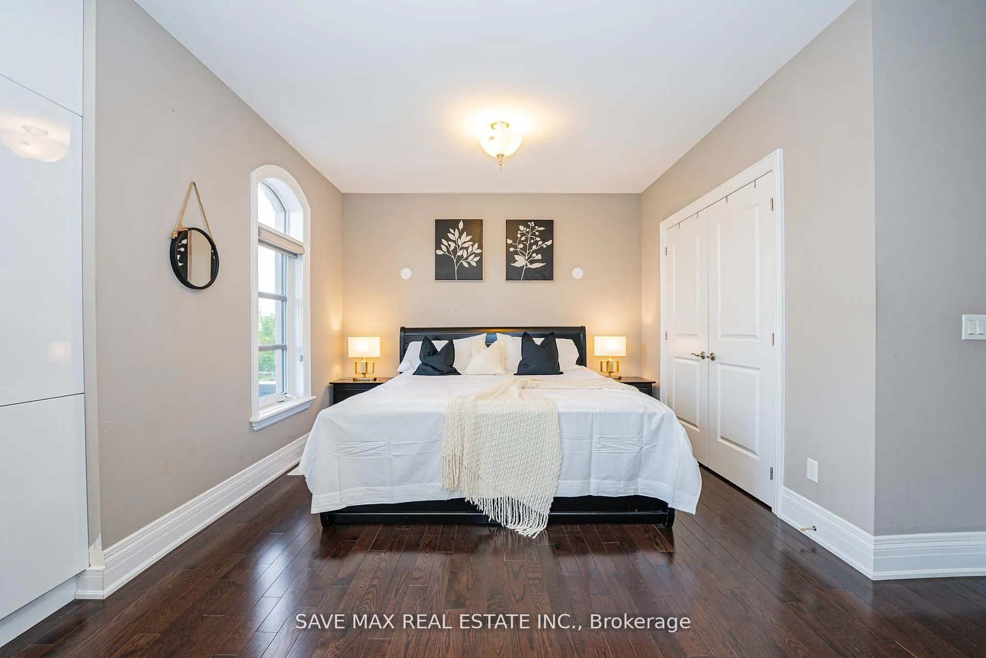95 Sarracini Crescent