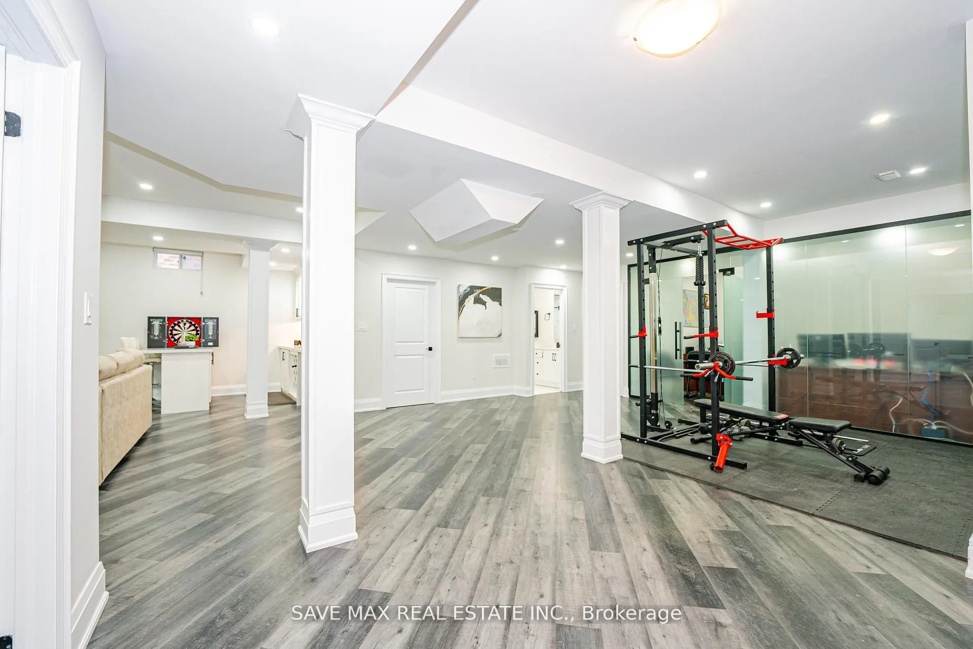 95 Sarracini Crescent