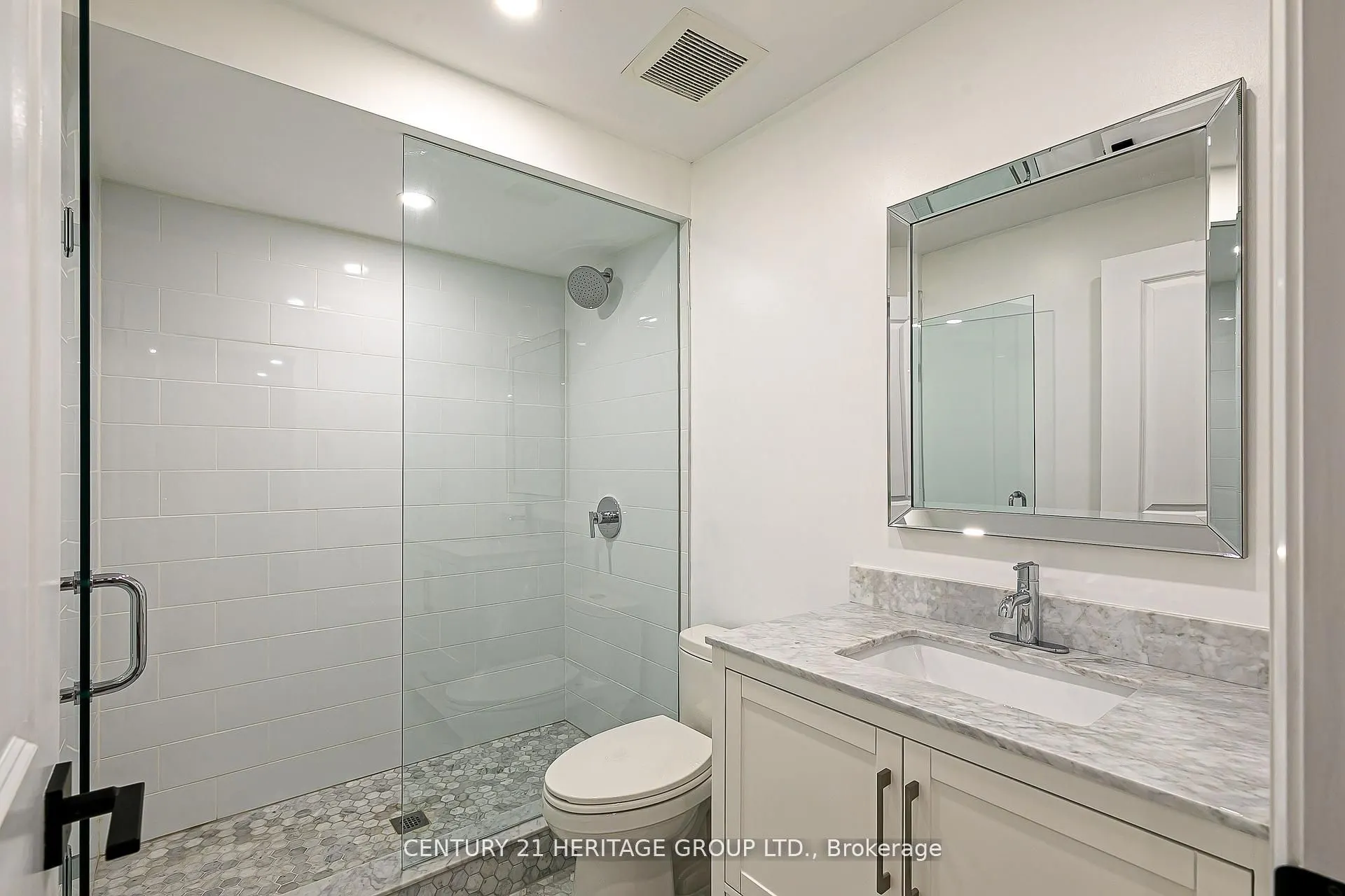 2 Roy Harper Avenue