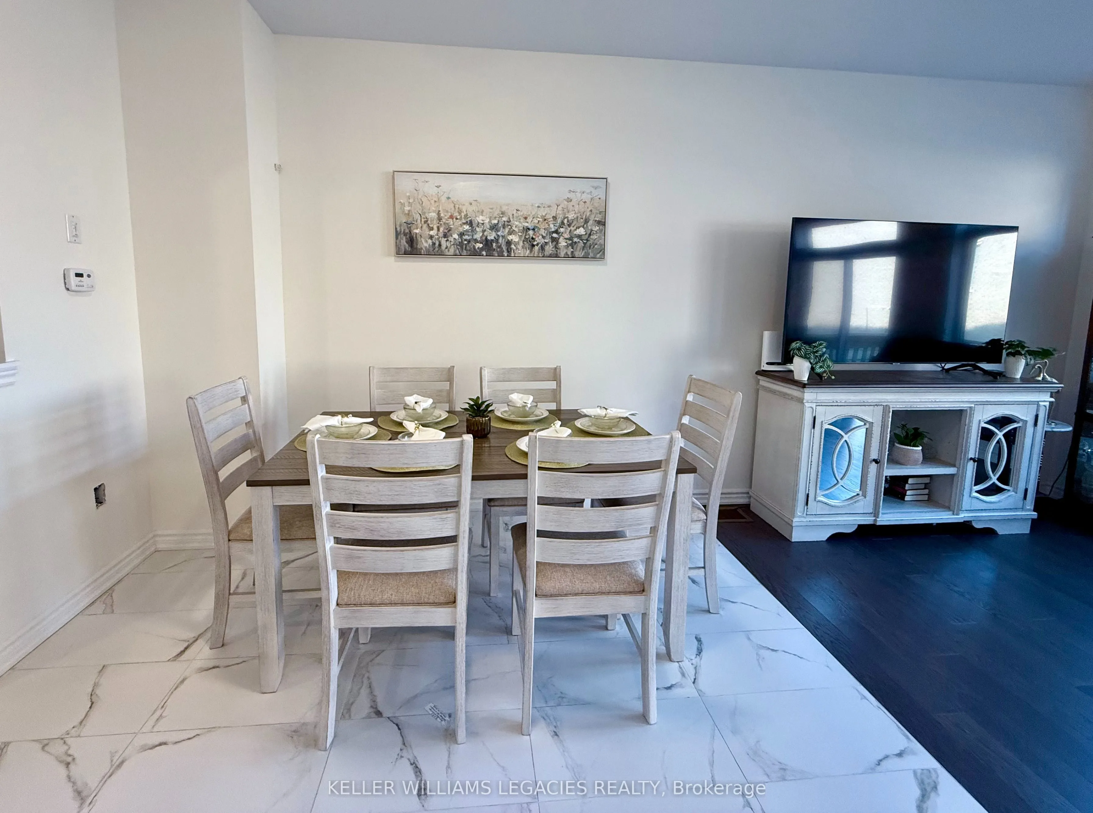 2229 Grainger Loop