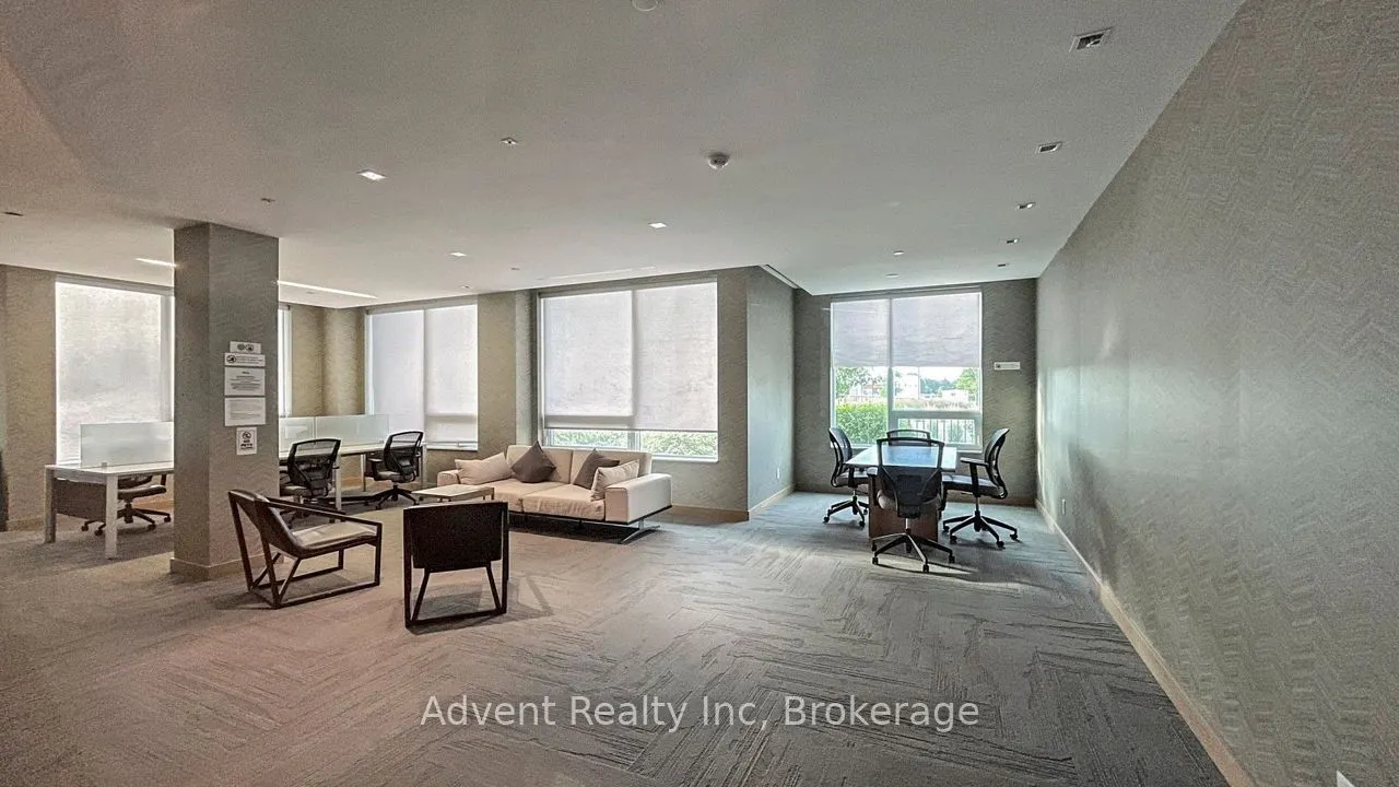 18 Uptown Drive, #725