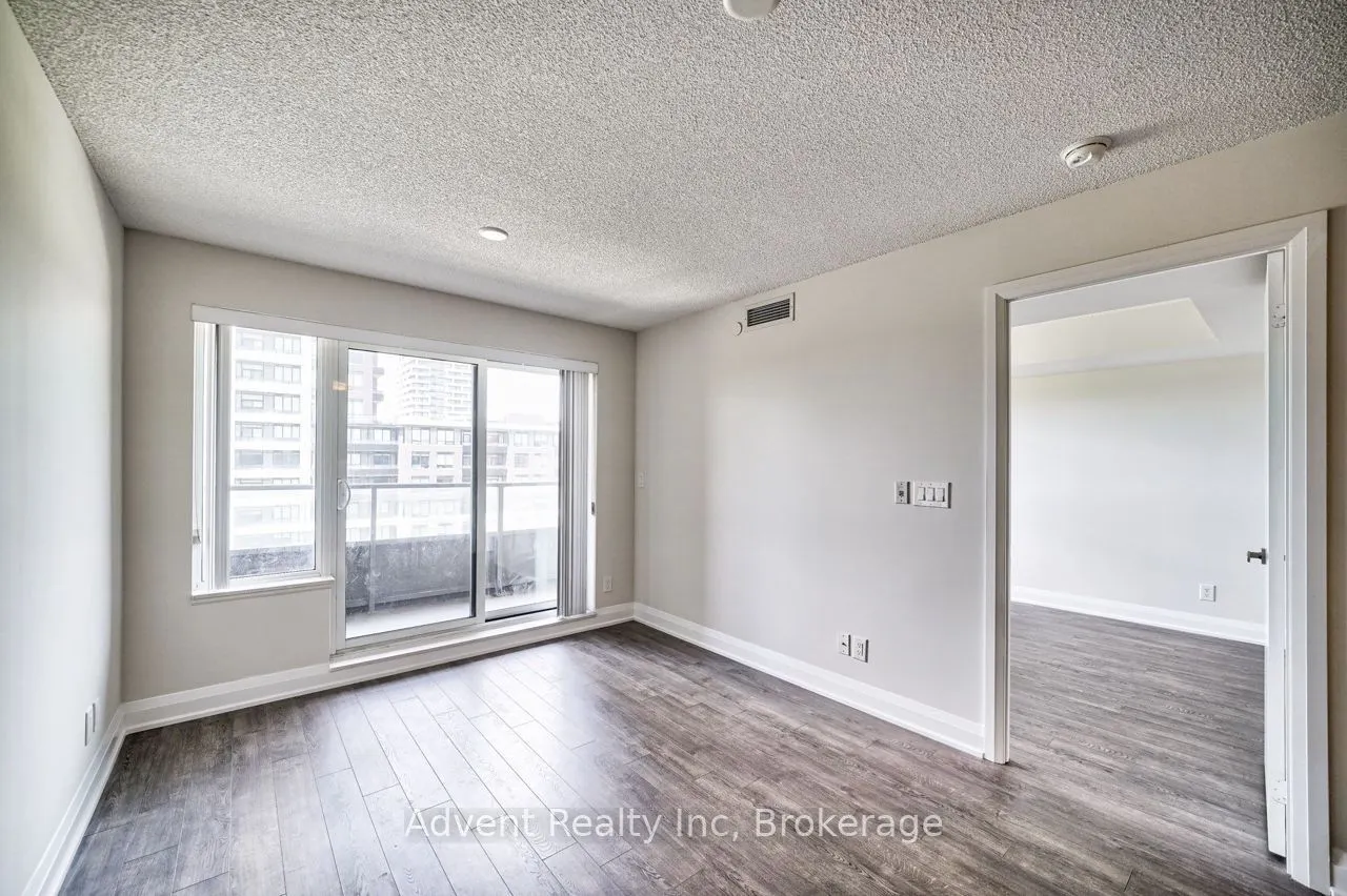18 Uptown Drive, #725